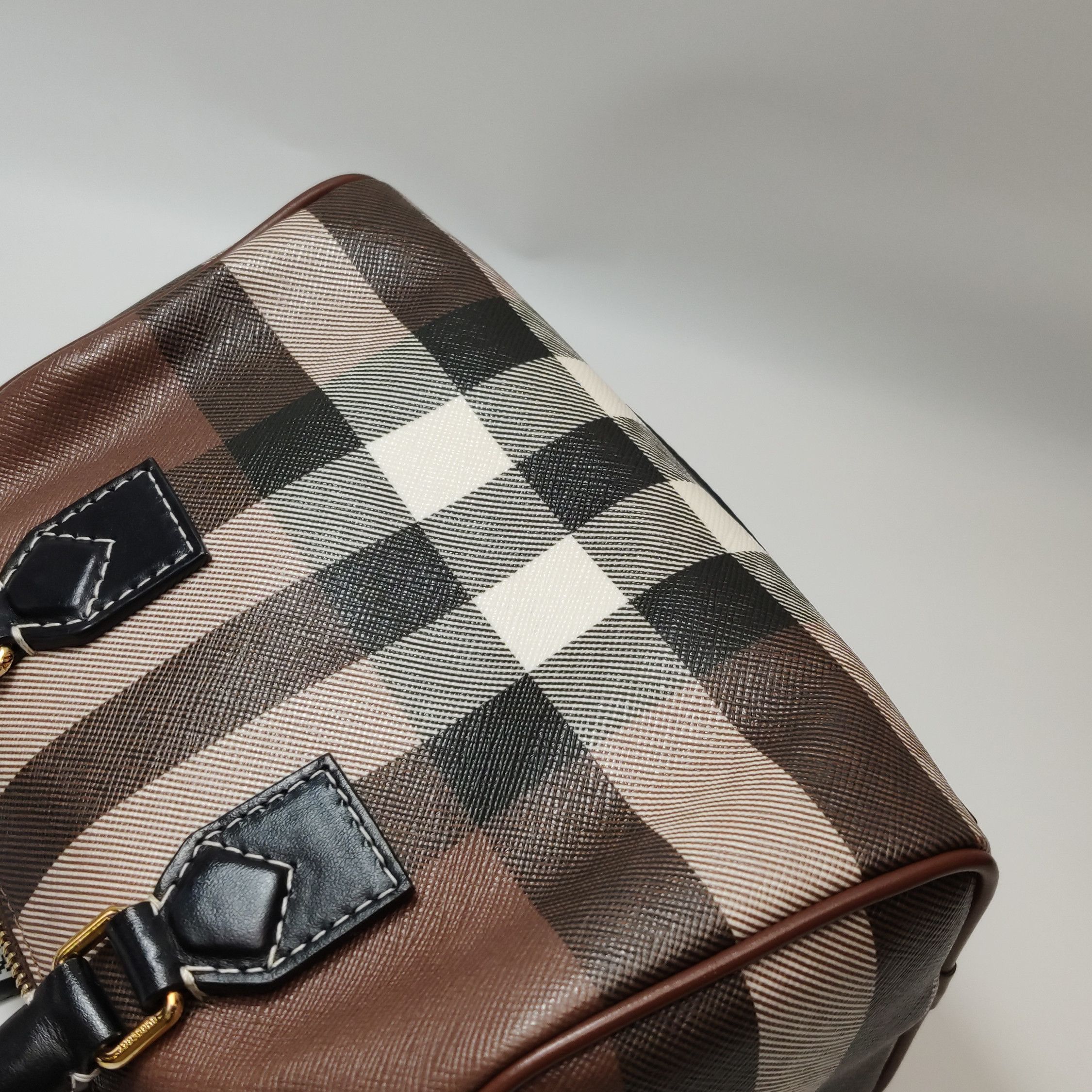 Burberry Burberry Women os Shoulder Bags Size ONE SIZE - 17 Thumbnail