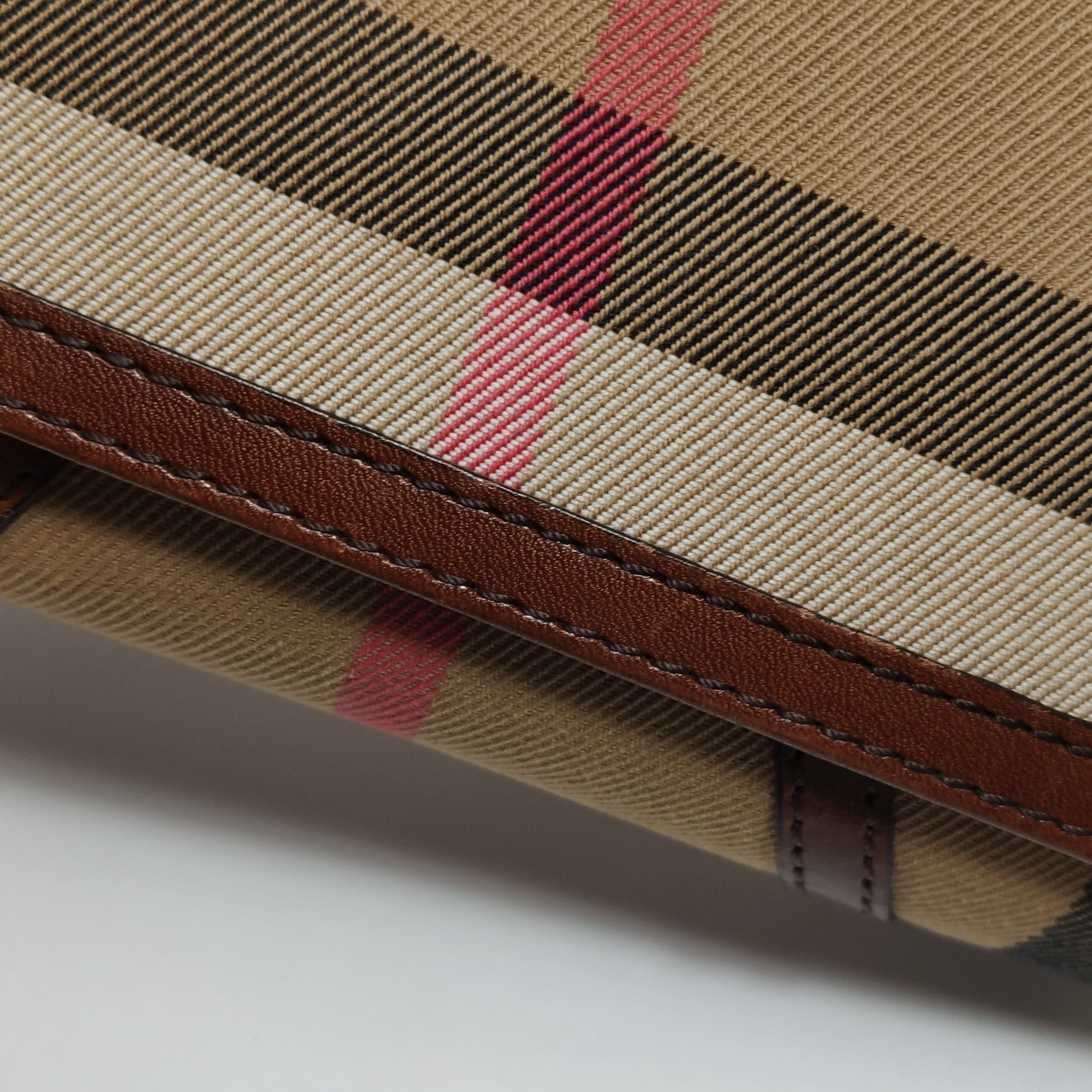 Burberry Burberry Women os Wallets Size ONE SIZE - 16 Thumbnail