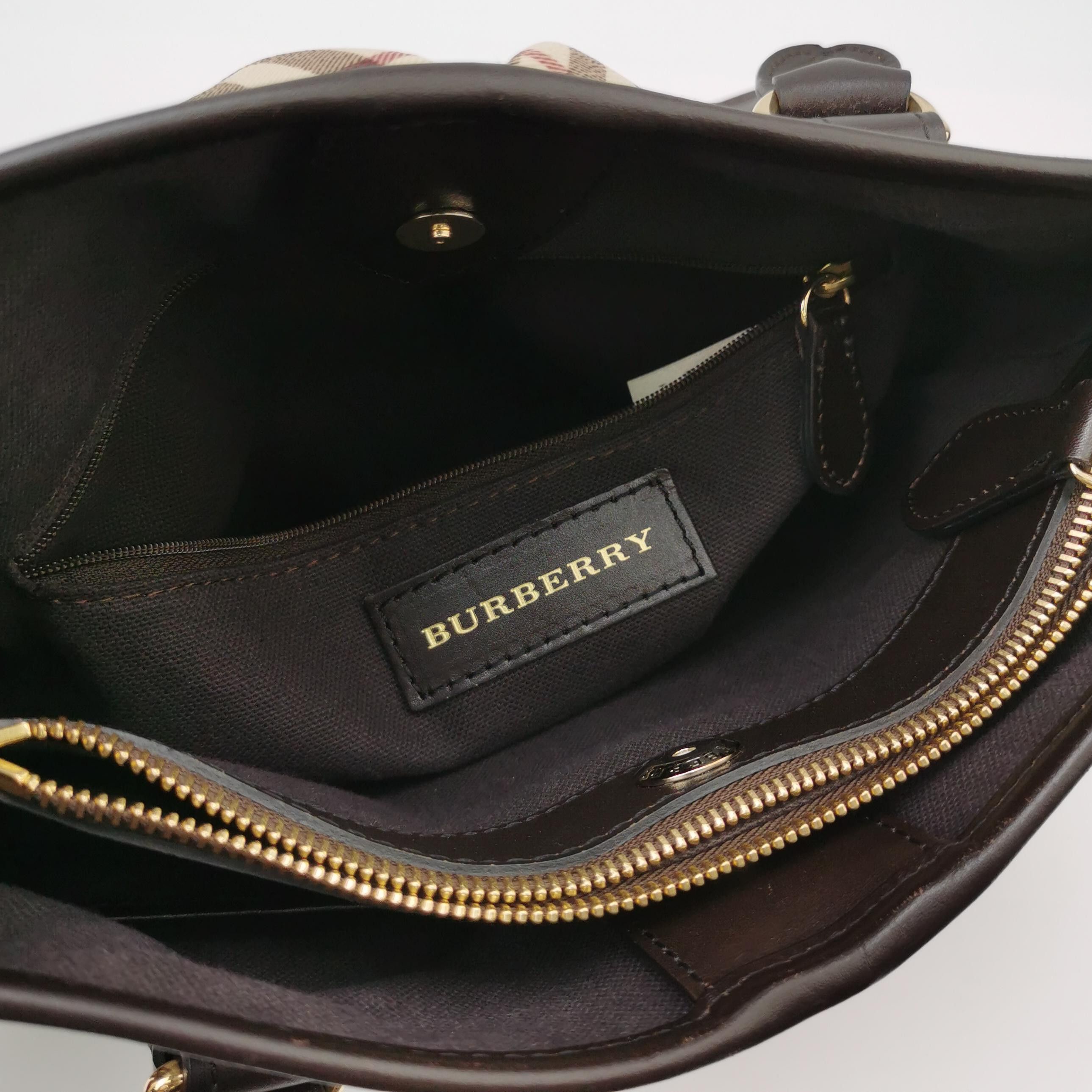 Burberry Burberry Women os Shoulder Bags Size ONE SIZE - 8 Thumbnail