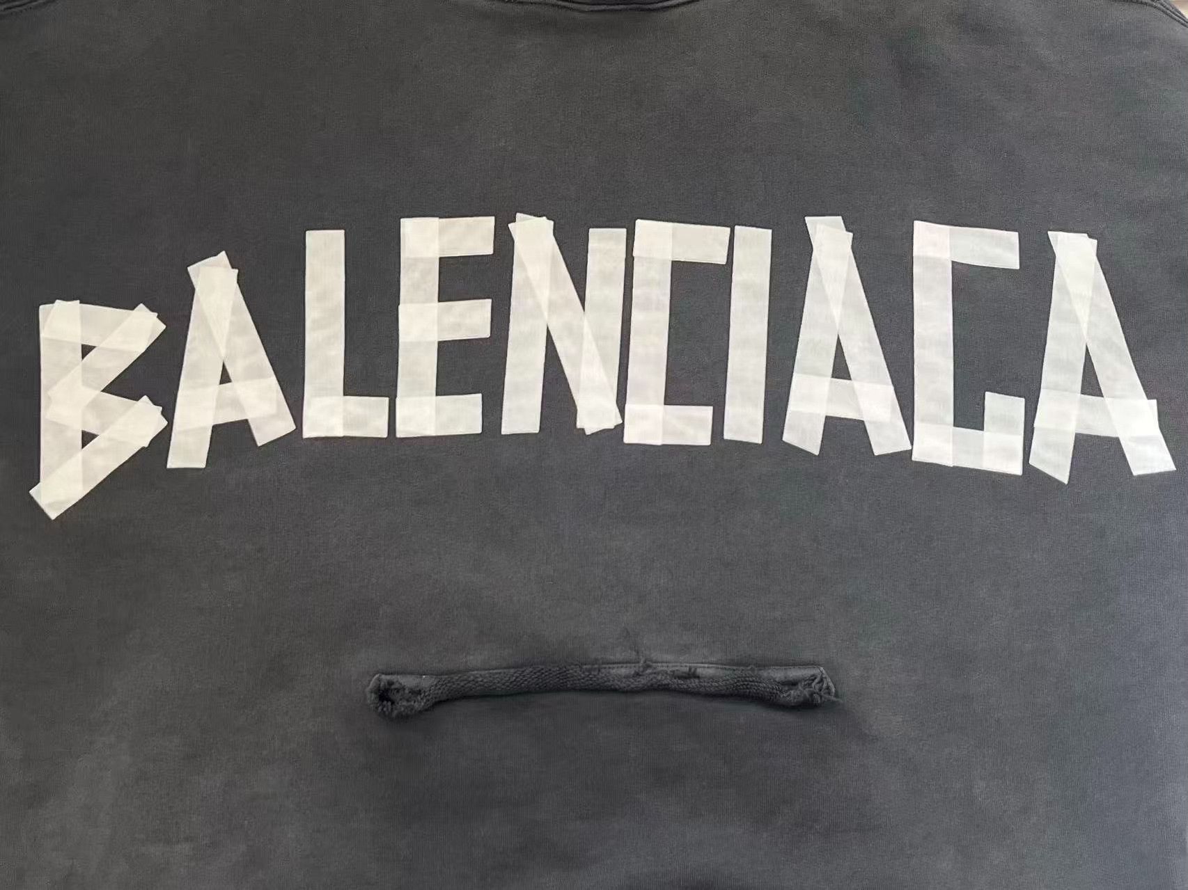 Balenciaga Balenciaga Tape Logo Hoodie Size S Size US S / EU 44-46 / 1 - 4 Thumbnail