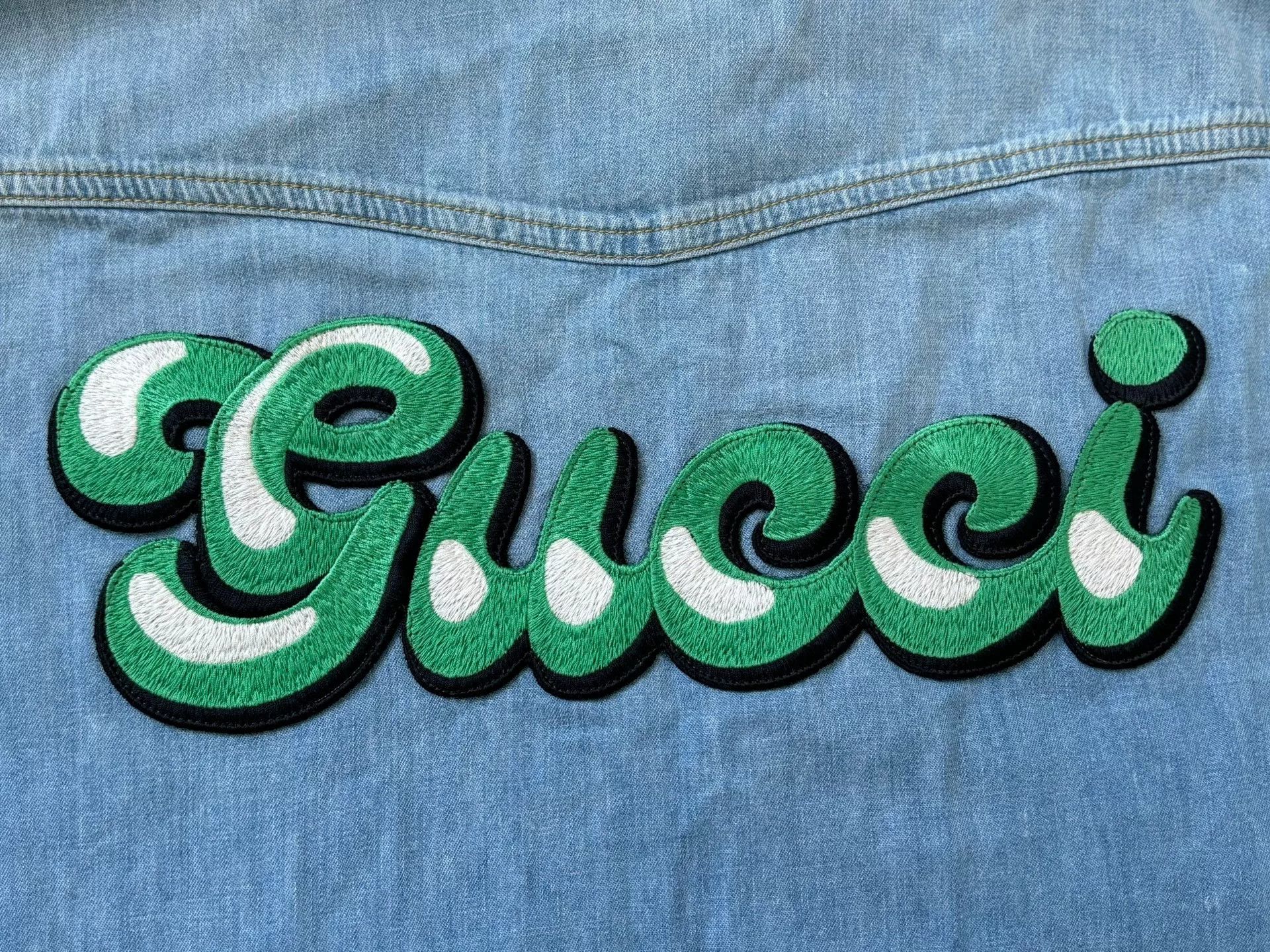 Gucci Gucci Script Logo Short Sleeve Denim Shirt Size 48 Size US M / EU 48-50 / 2 - 4 Thumbnail