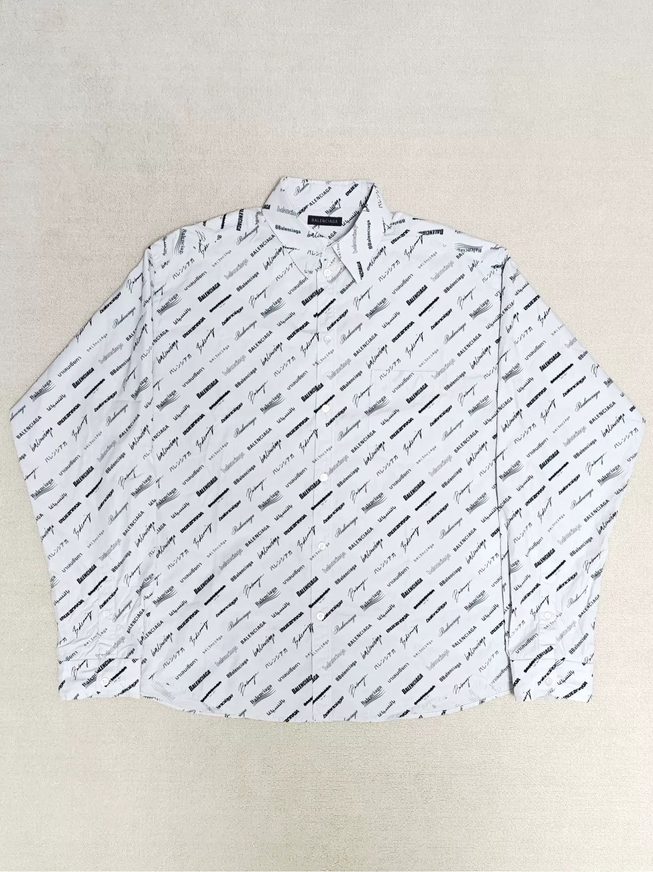 Balenciaga Balenciaga All-Over Logo Print Shirt Size S Size US S / EU 44-46 / 1 - 2 Thumbnail