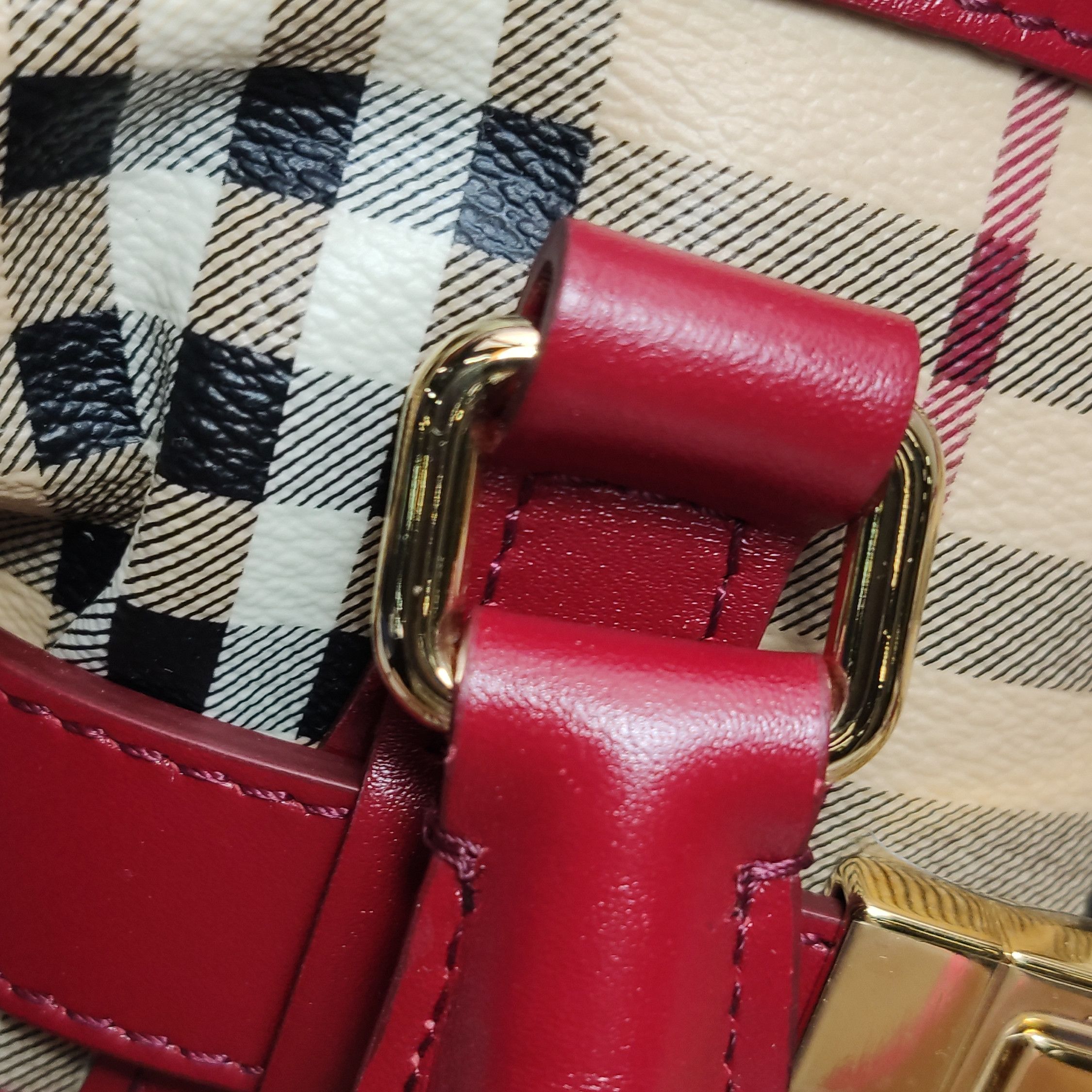 Burberry Burberry Women os Shoulder Bags Size ONE SIZE - 19 Thumbnail