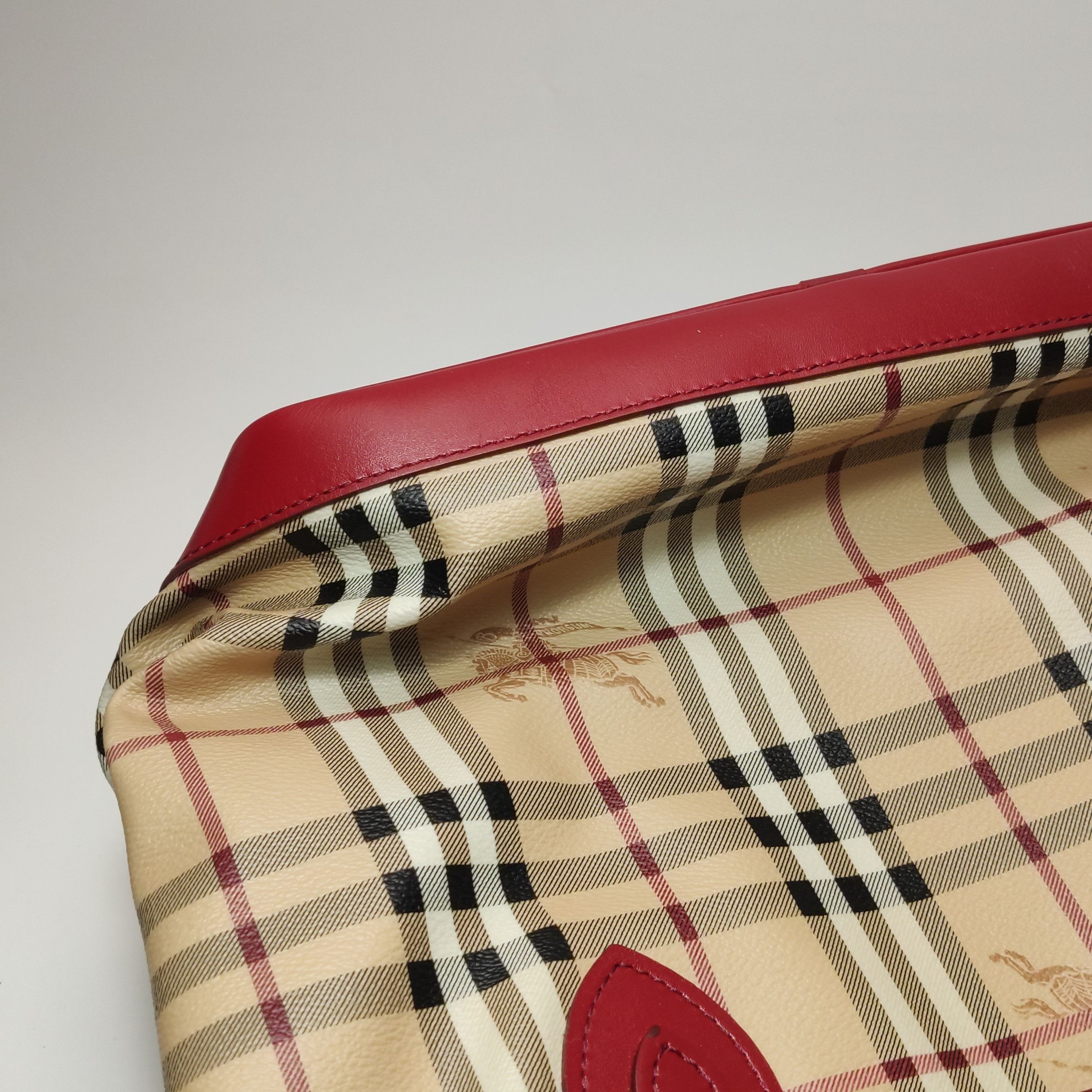 Burberry Burberry Women os Shoulder Bags Size ONE SIZE - 23 Thumbnail