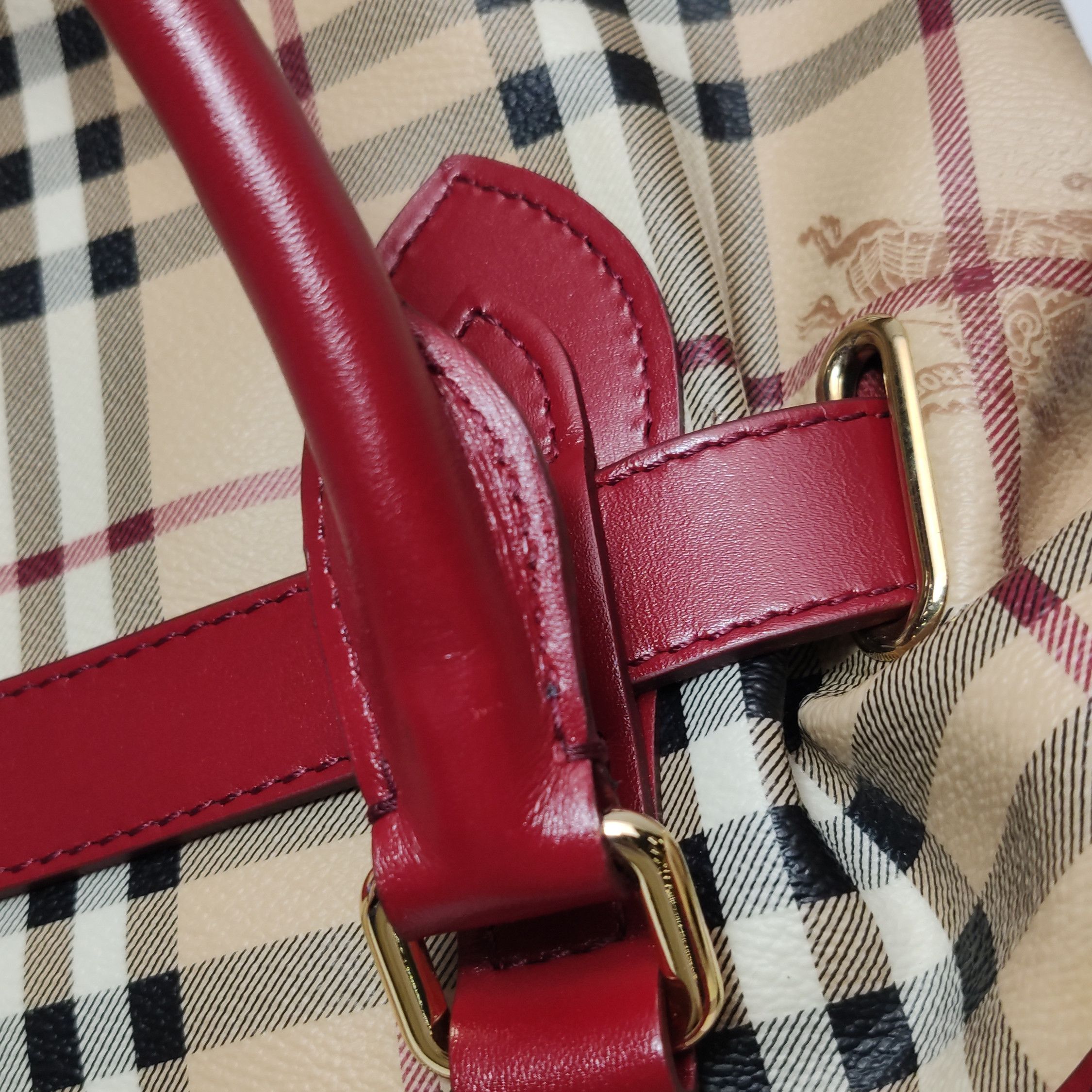 Burberry Burberry Women os Shoulder Bags Size ONE SIZE - 18 Thumbnail