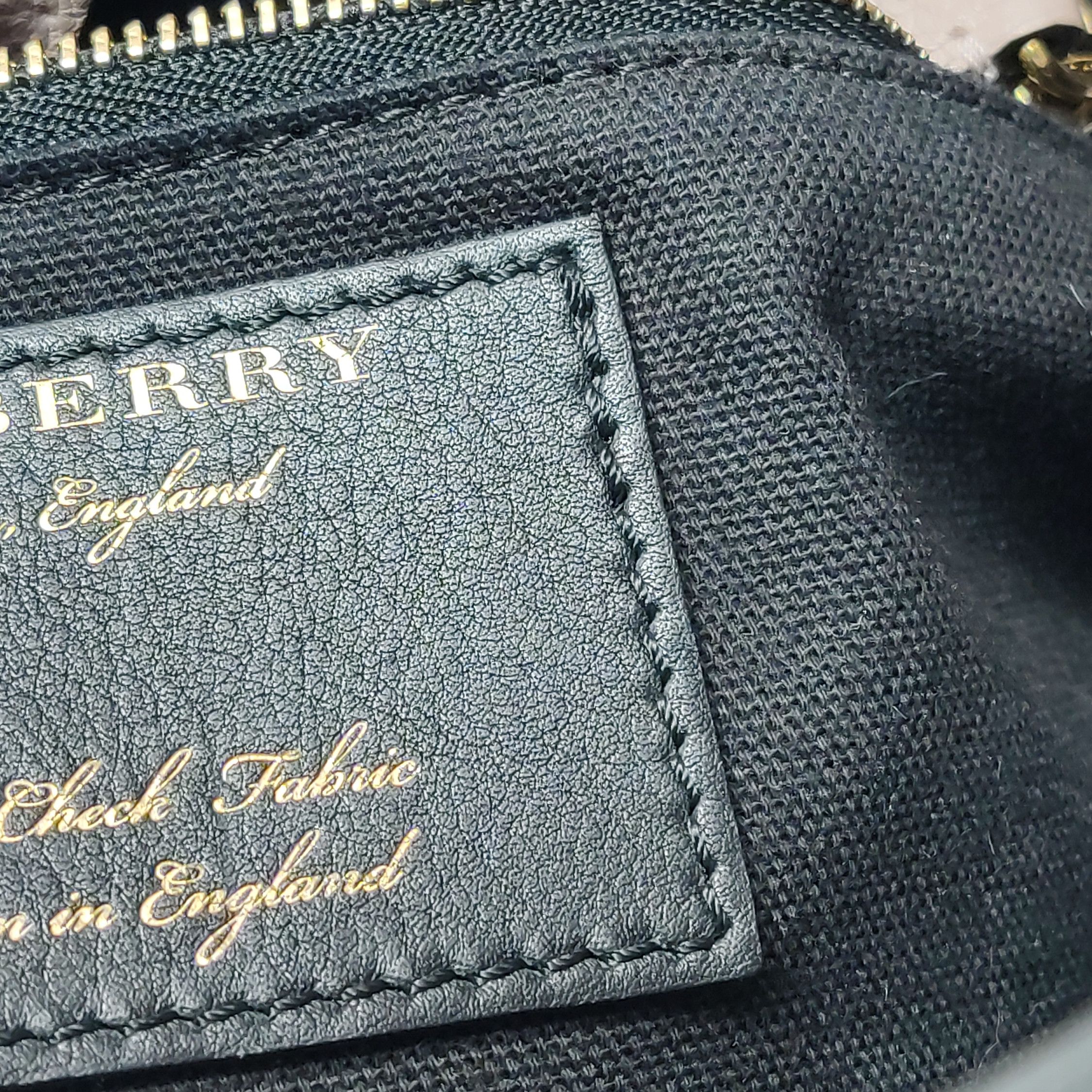 Burberry Burberry Women os Shoulder Bags Size ONE SIZE - 11 Thumbnail