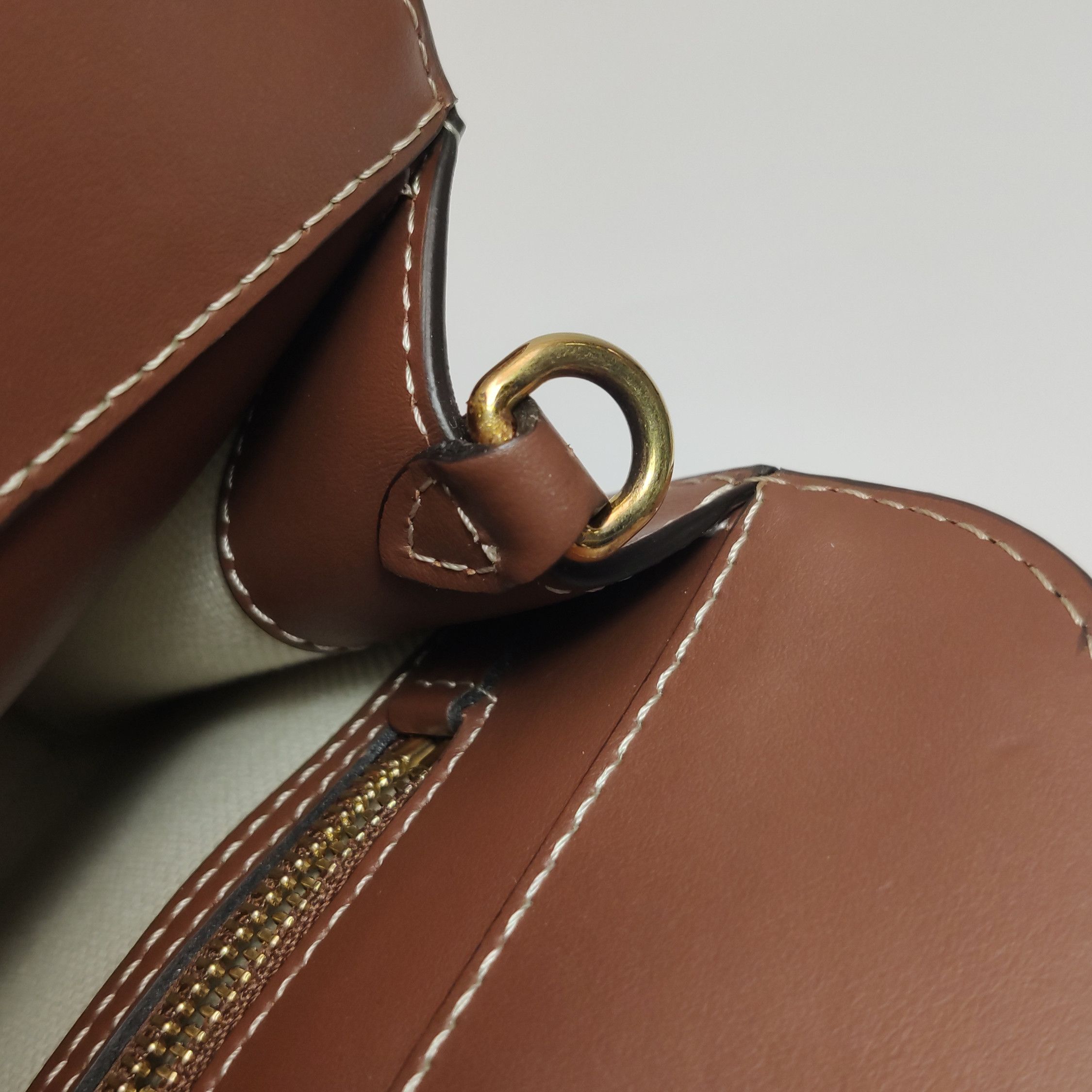 Burberry Burberry Women os Shoulder Bags Size ONE SIZE - 14 Thumbnail