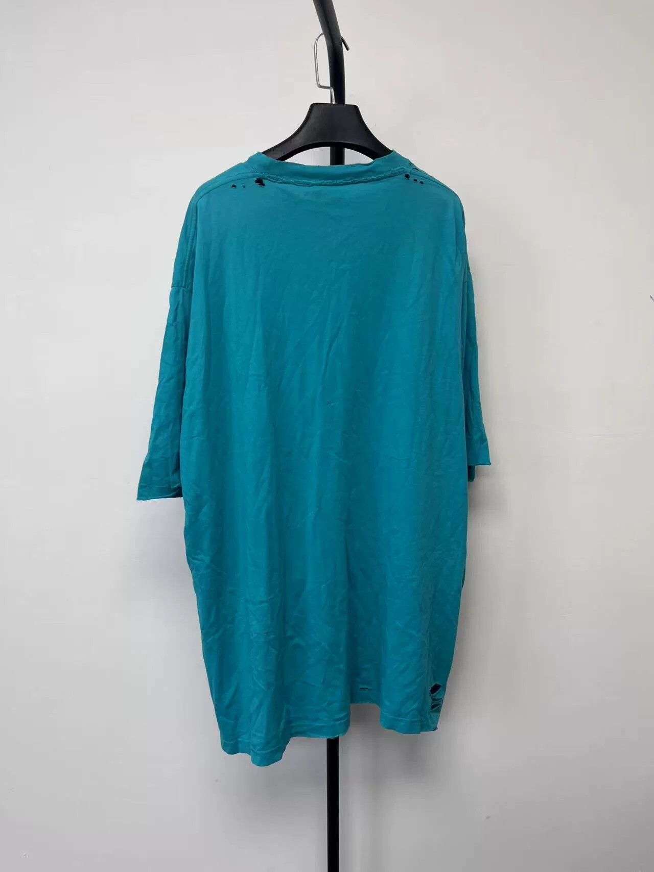 Balenciaga Balenciaga Mosaic Logo Distressed T-Shirt Size M Size US M / EU 48-50 / 2 - 3 Thumbnail
