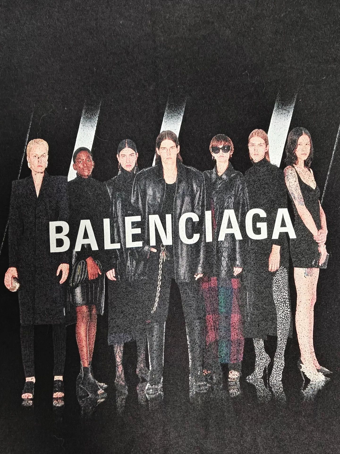 Balenciaga Balenciaga Graphic Portrait Band T-Shirt S Size US S / EU 44-46 / 1 - 4 Thumbnail