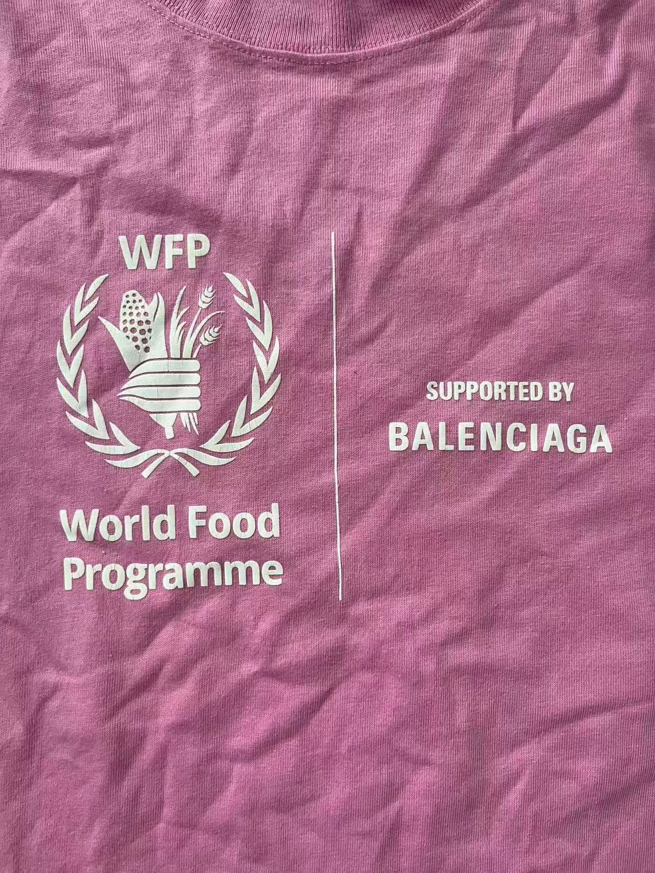 Balenciaga Balenciaga WFP Logo Pink T-Shirt Size XS Size XS / US 0-2 / IT 36-38 - 4 Thumbnail