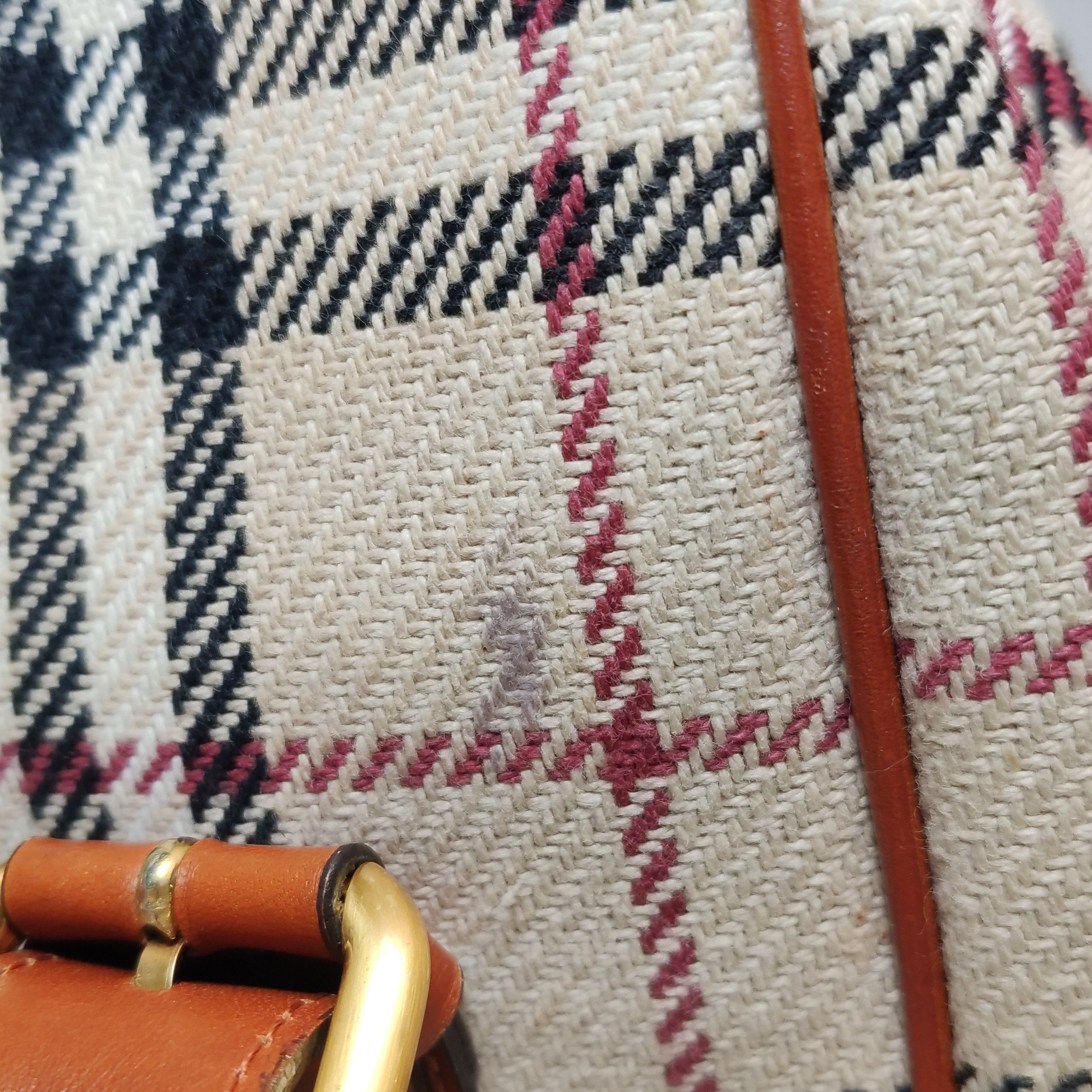 Burberry Burberry Women os Shoulder Bags Size ONE SIZE - 25 Thumbnail