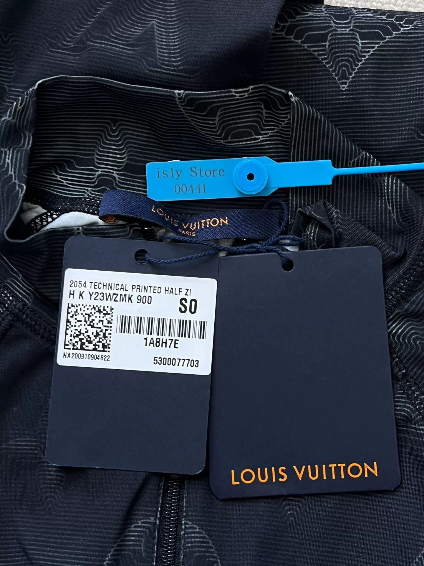 Louis Vuitton Louis Vuitton Monogram 2054 Half-Zip Top Size S Size US S / EU 44-46 / 1 - 5 Thumbnail