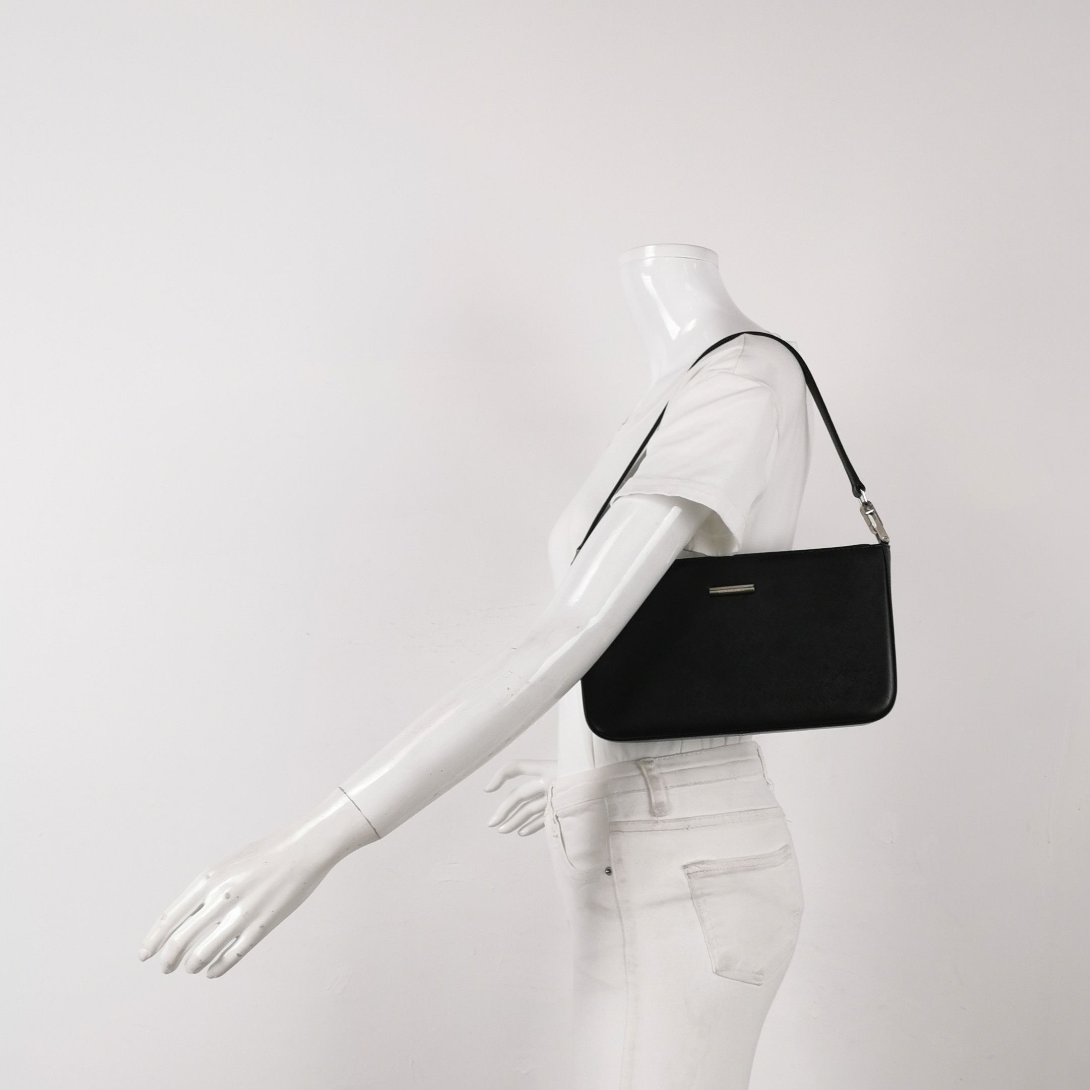 Burberry Burberry Women os Shoulder Bags Size ONE SIZE - 2 Thumbnail