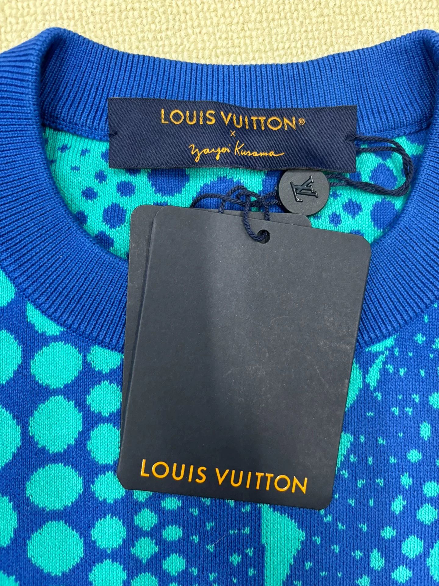 Louis Vuitton Louis Vuitton x Yayoi Kusama All Over Pumpkin T-Shirt M Size US M / EU 48-50 / 2 - 4 Thumbnail