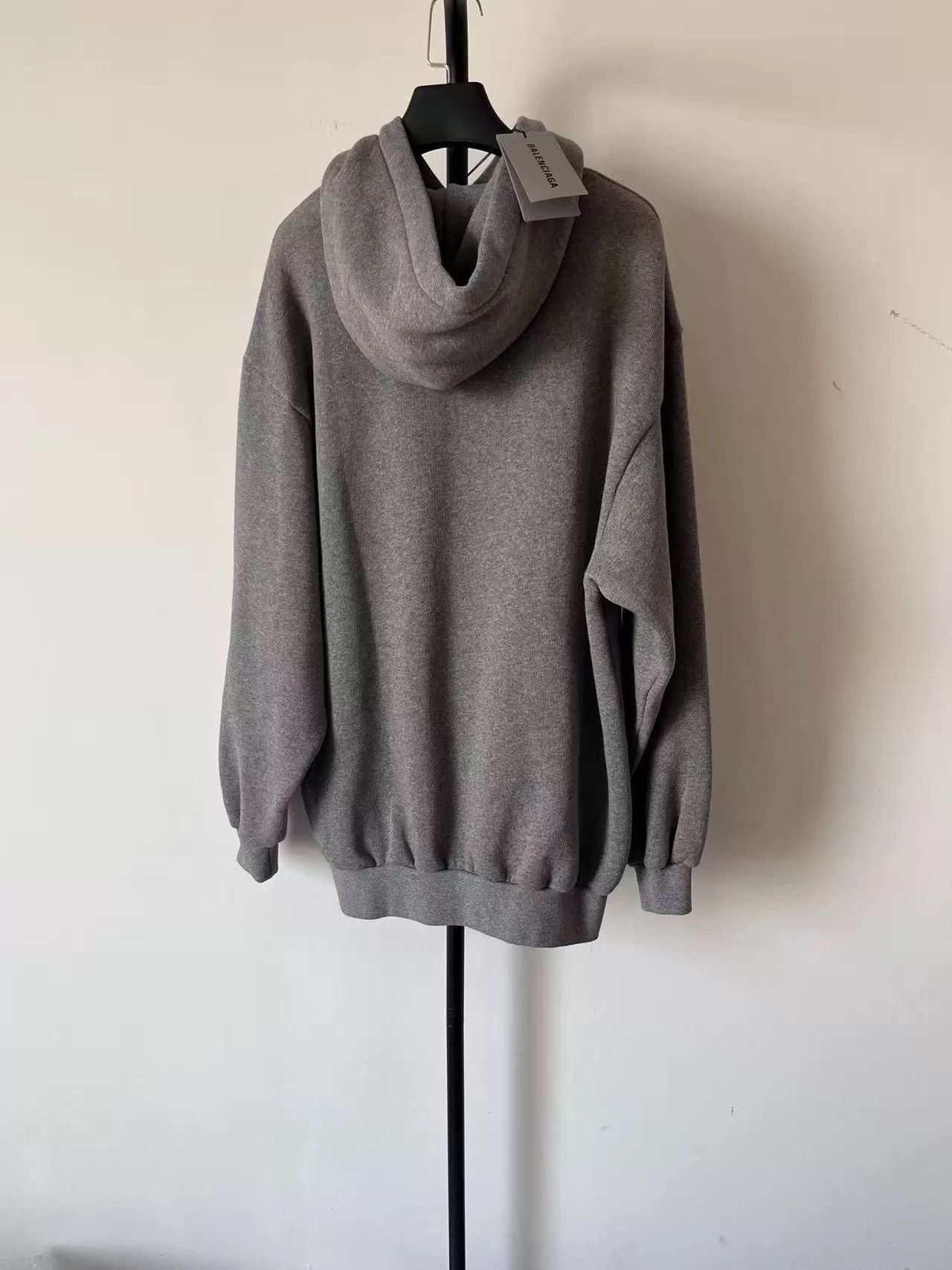 Balenciaga Balenciaga BB Laurel Logo Hoodie Size XS Size US XS / EU 42 / 0 - 3 Thumbnail