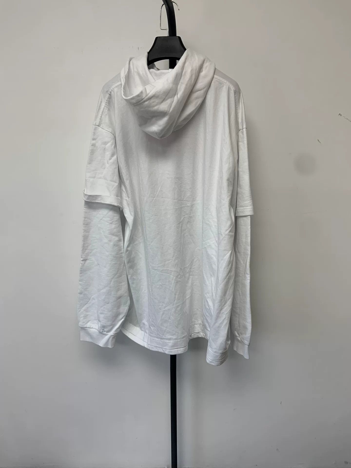 Balenciaga Balenciaga Pink Melting Logo Hoodie White Size L Size US L / EU 52-54 / 3 - 3 Thumbnail