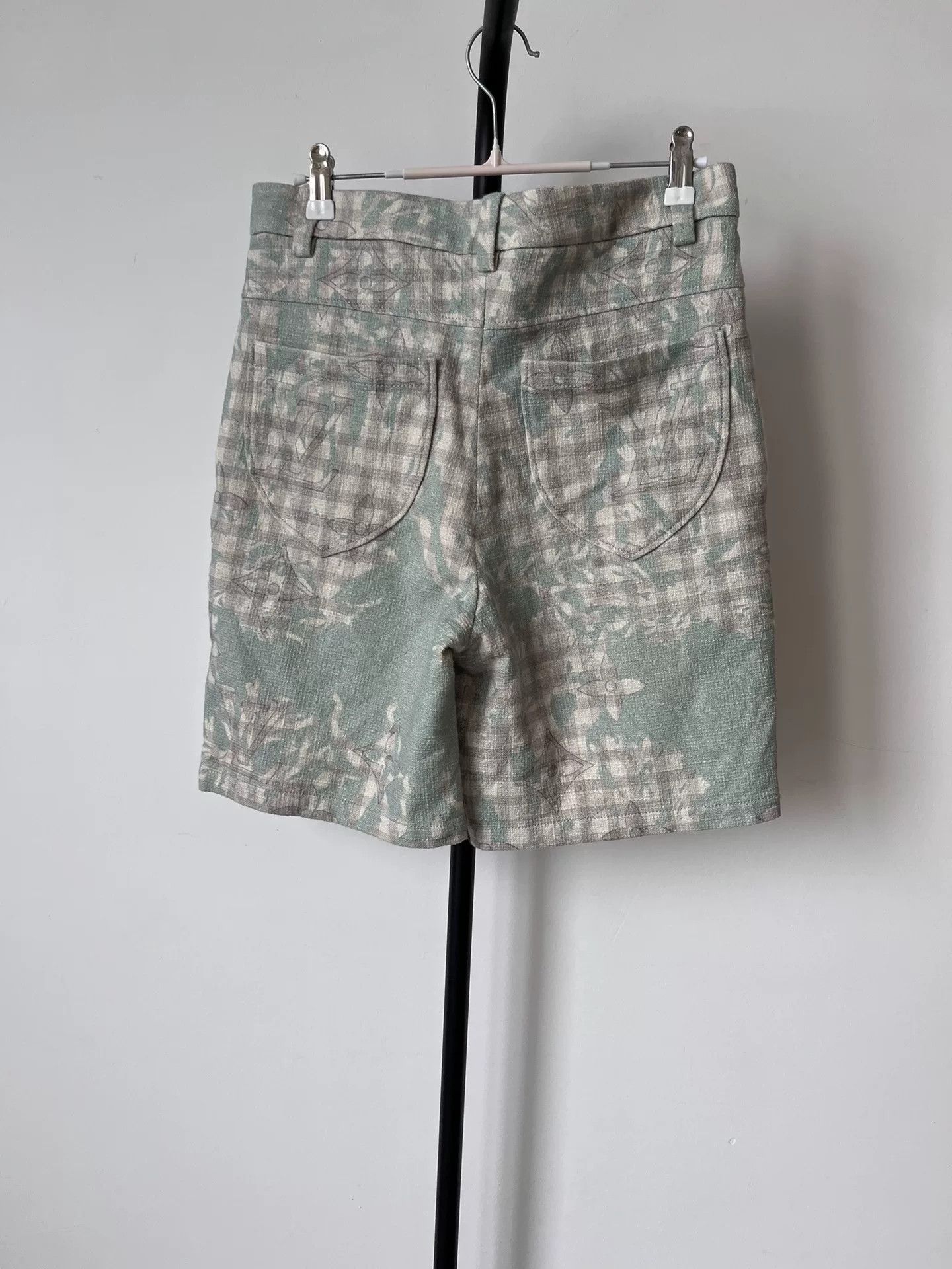 Louis Vuitton Louis Vuitton Craggy Monogram Shorts Size 28 Size US 28 / EU 44 - 3 Thumbnail