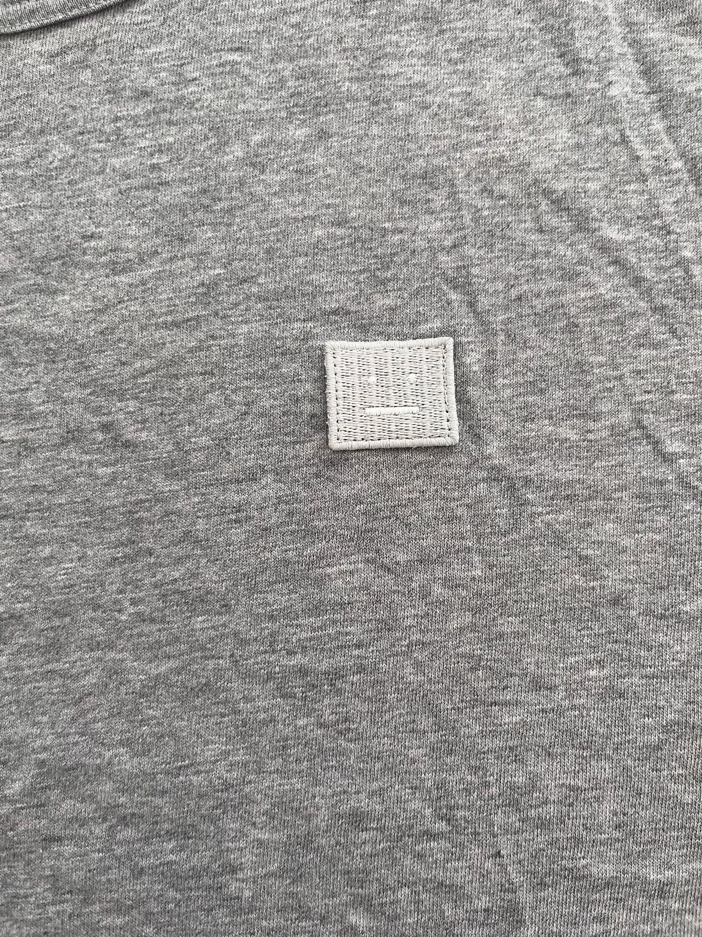 Acne Studios Acne Studios Logo Patch T-Shirt Gray XS Size US XS / EU 42 / 0 - 4 Thumbnail