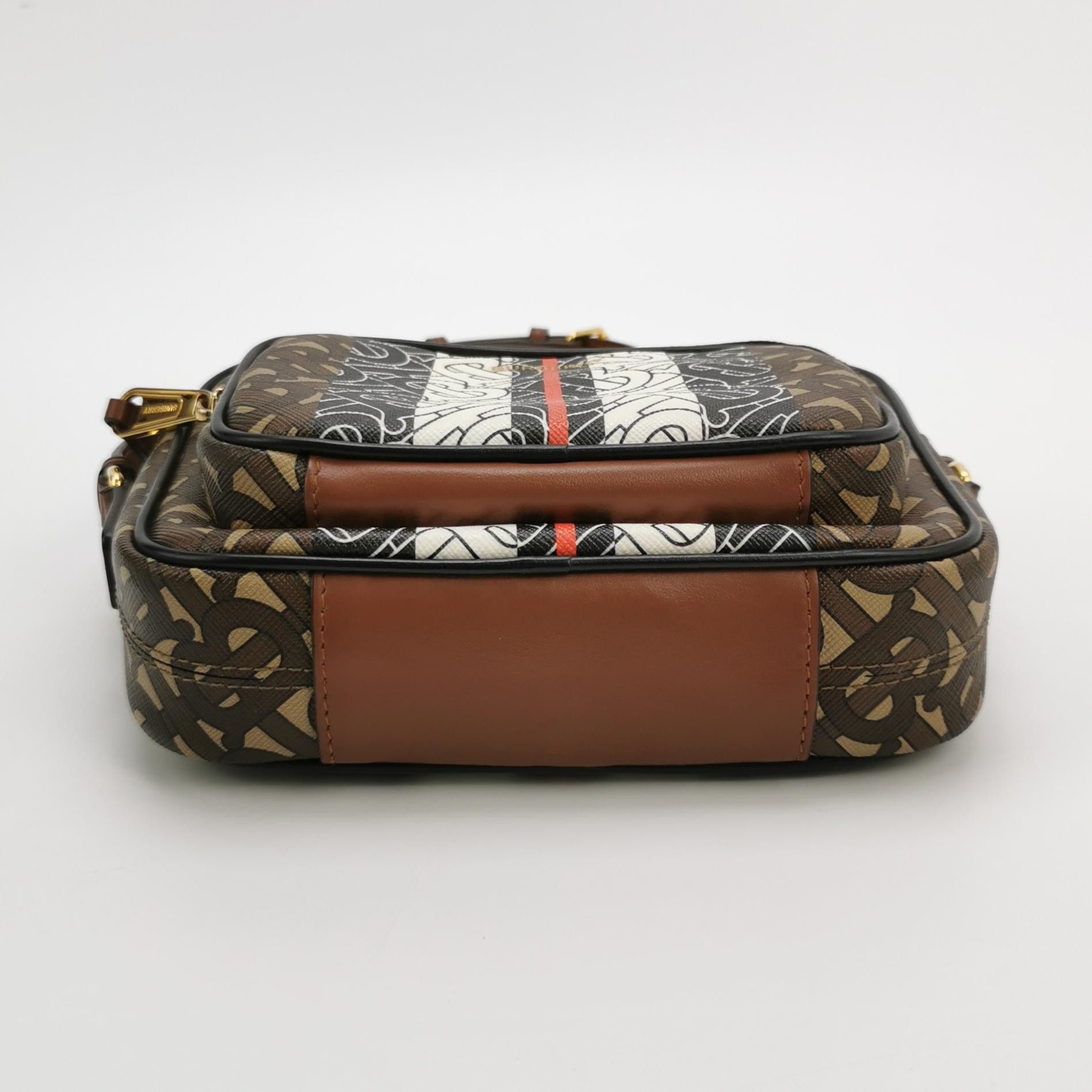 Burberry Burberry Women os Shoulder Bags Size ONE SIZE - 6 Thumbnail