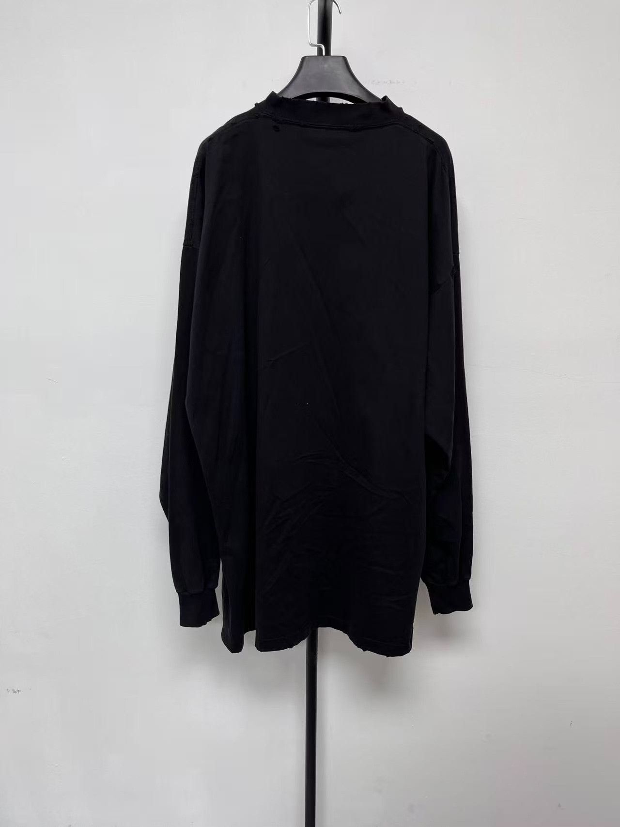 Balenciaga Balenciaga Valentine CD Graphic Long Sleeve T-Shirt 3 Size US L / EU 52-54 / 3 - 3 Thumbnail