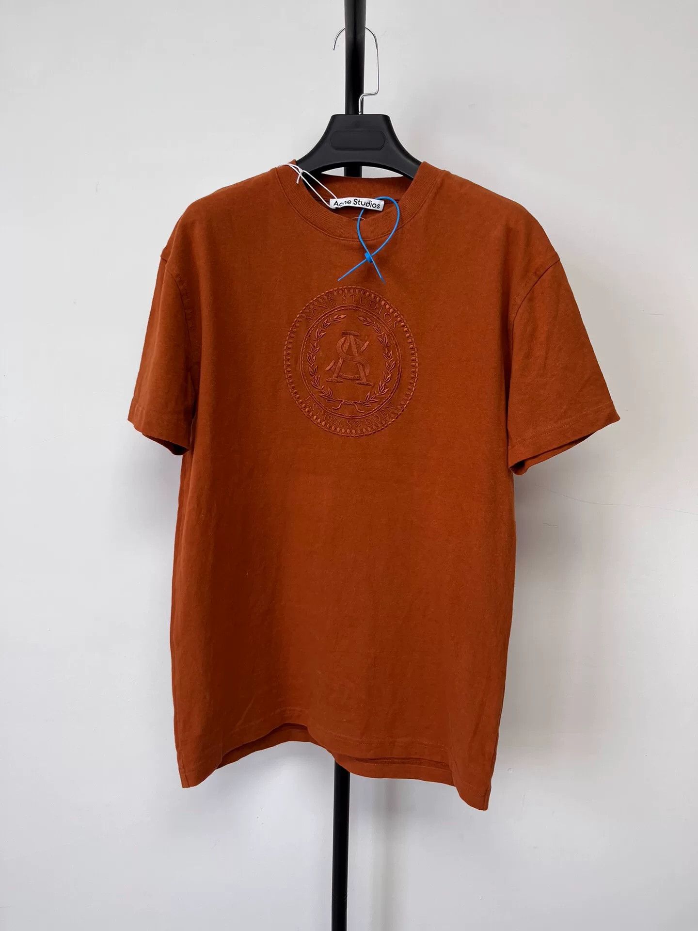 Acne Studios Acne Studios Logo Embroidered T-Shirt XS Size US XS / EU 42 / 0 - 2 Thumbnail