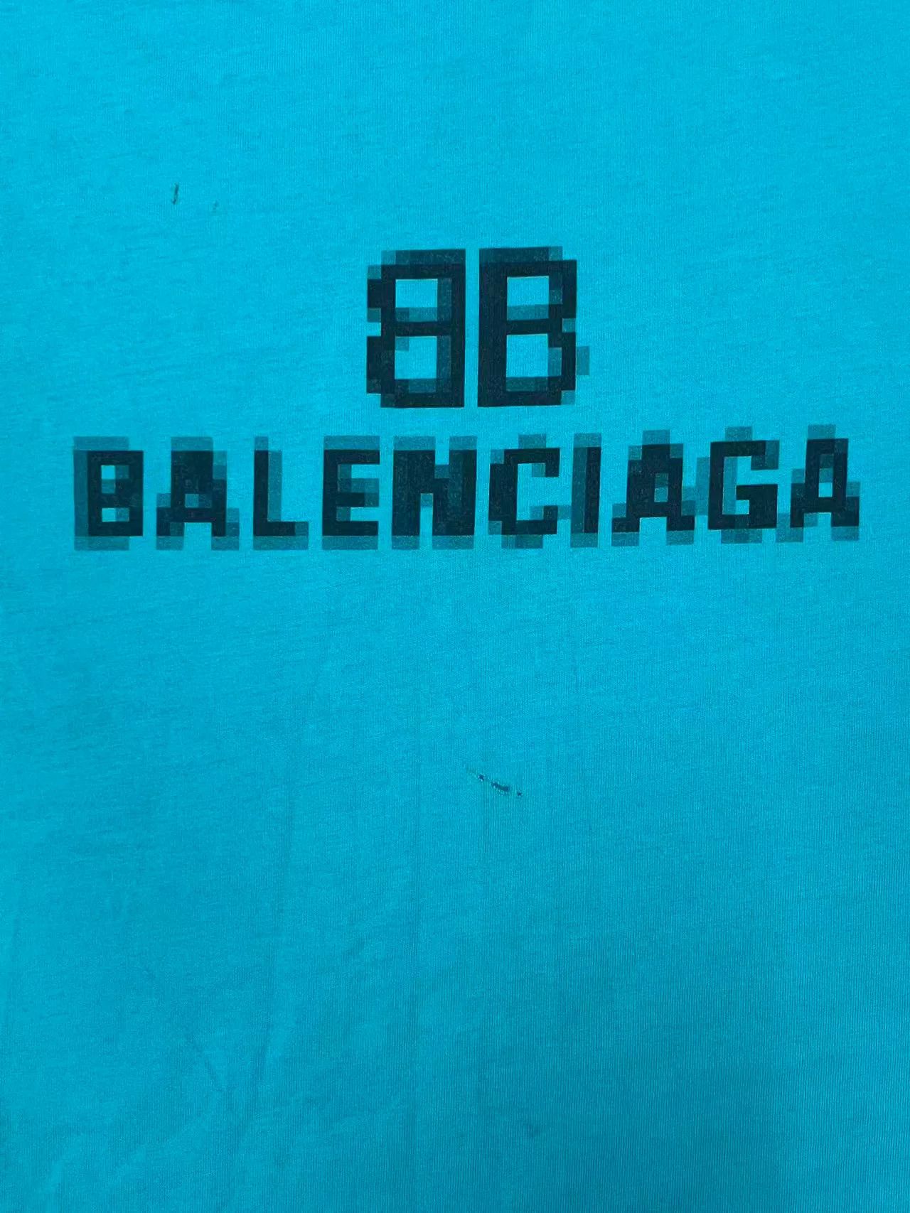 Balenciaga Balenciaga Mosaic Blurred Logo Distressed T-Shirt L Size US L / EU 52-54 / 3 - 4 Thumbnail