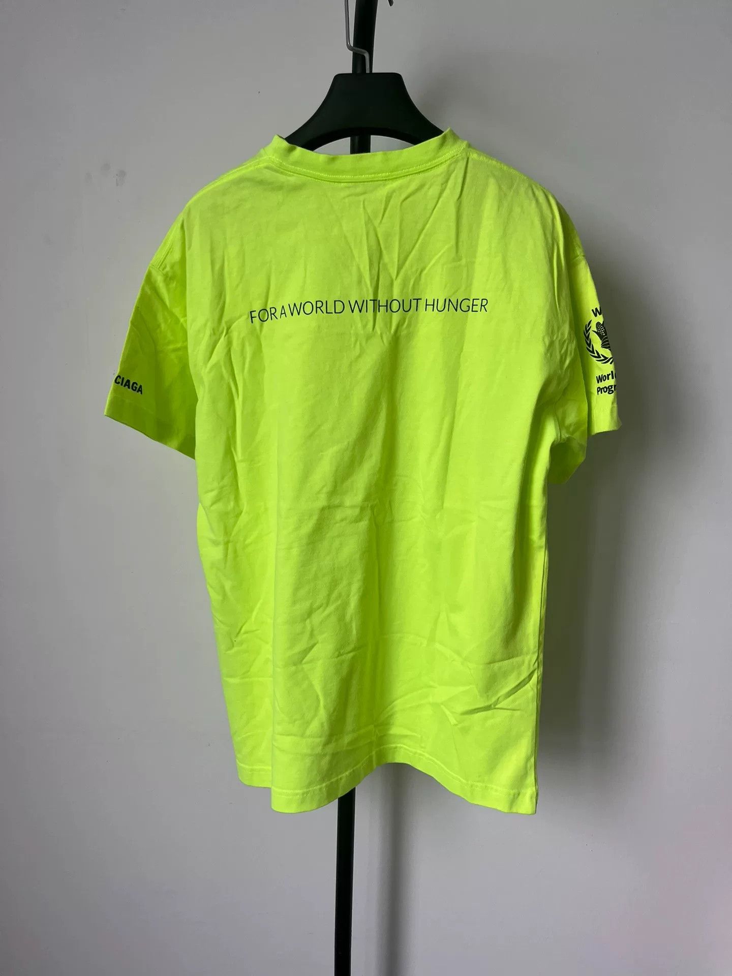 Balenciaga Balenciaga WFP Neon Logo T-Shirt Size M Size US M / EU 48-50 / 2 - 3 Thumbnail