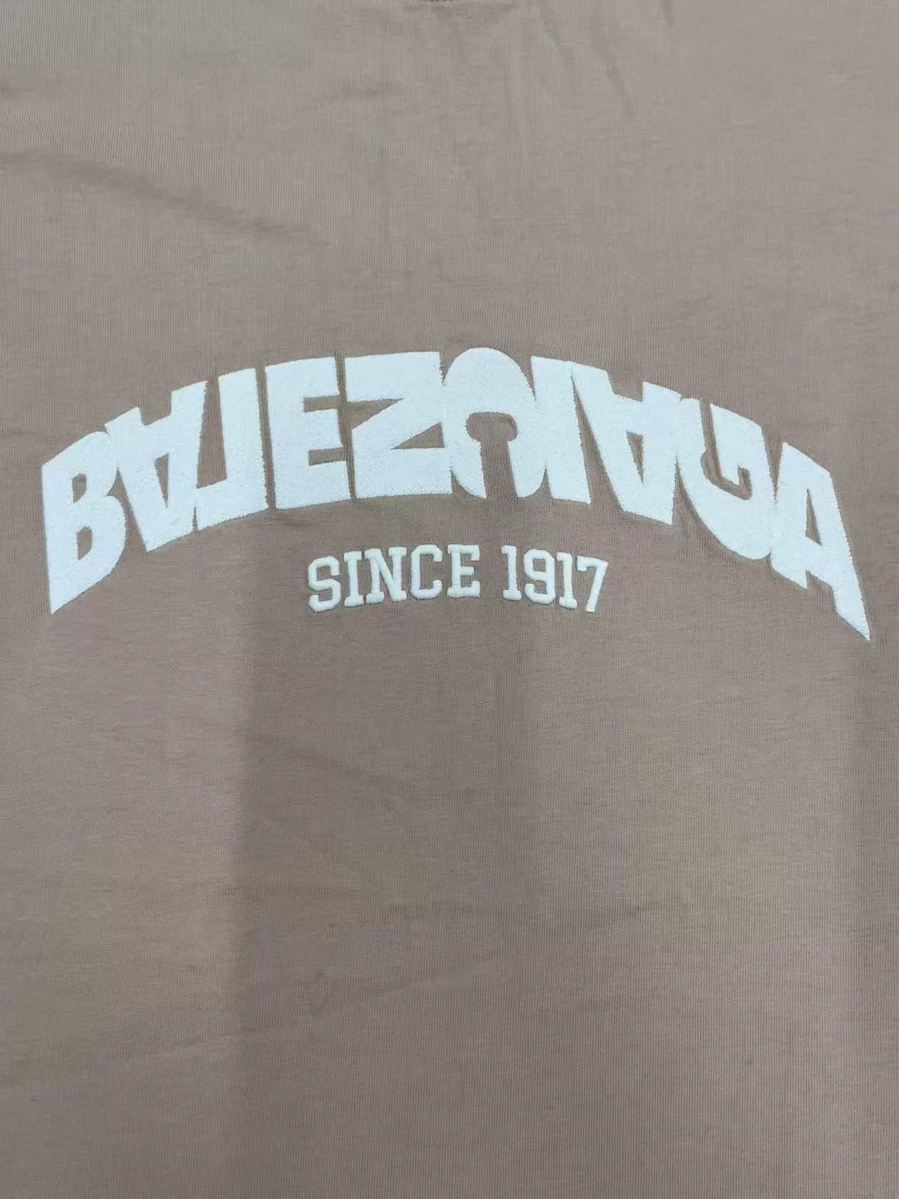 Balenciaga Balenciaga Logo Print Short Sleeve T-Shirt S Size US S / EU 44-46 / 1 - 4 Thumbnail