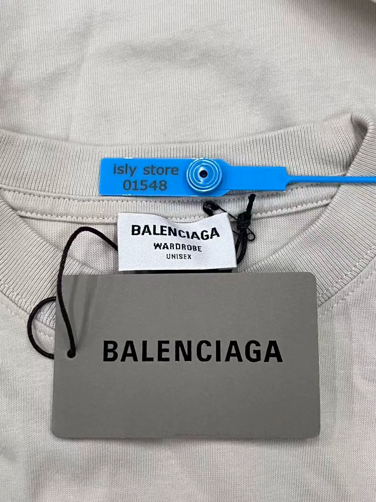 Balenciaga Balenciaga Embroidered Crest Logo T-Shirt S Size US S / EU 44-46 / 1 - 6 Thumbnail