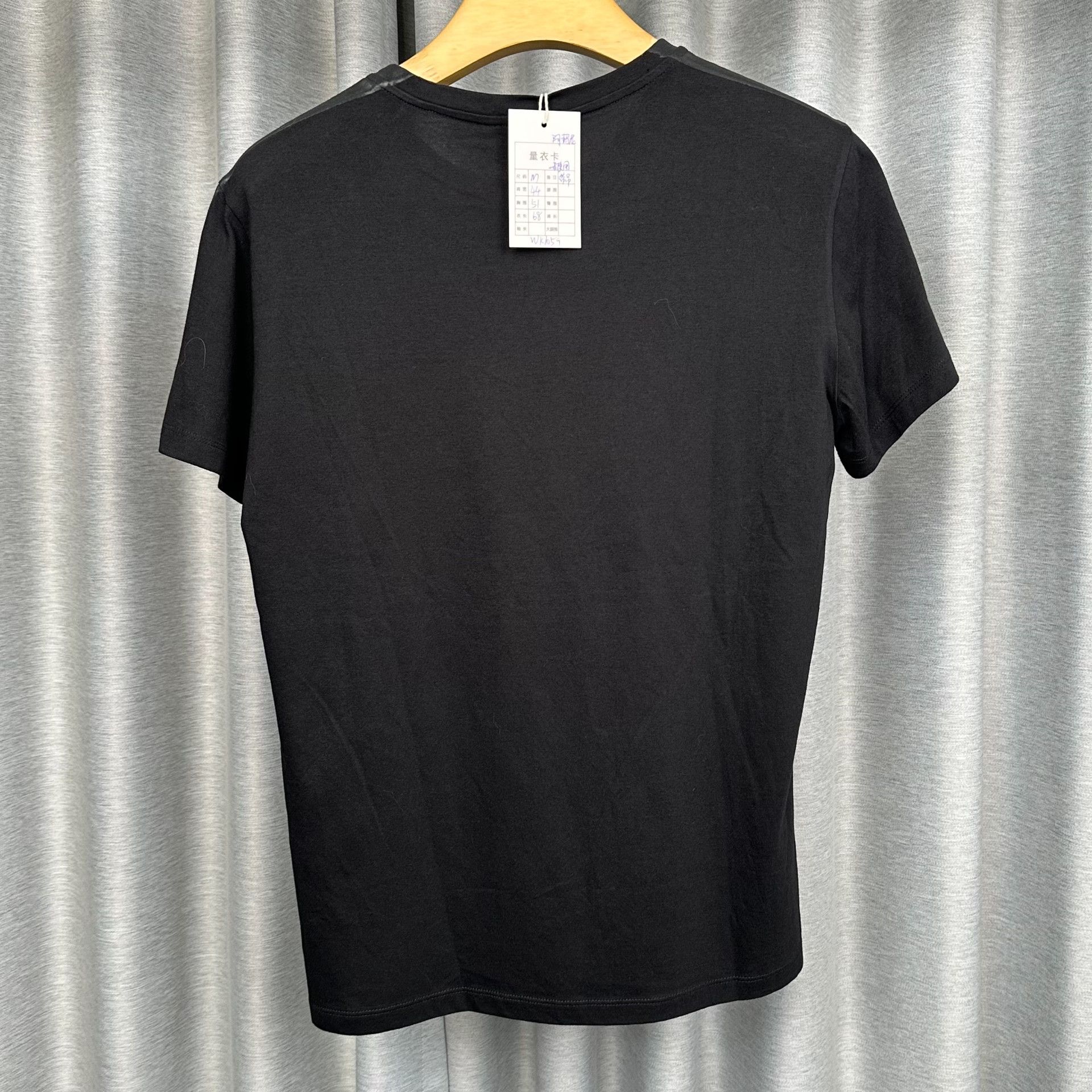 Emporio Armani Emporio Armani Logo Print T-Shirt M Size US M / EU 48-50 / 2 - 5 Thumbnail