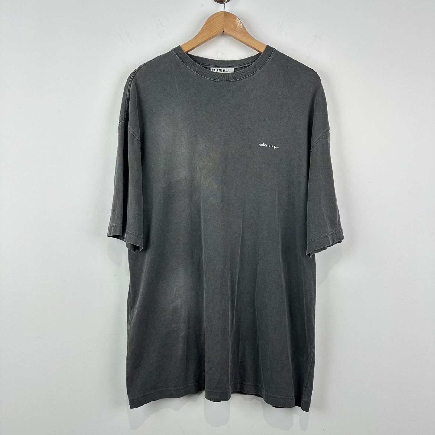 Balenciaga Balenciaga Faded Logo T-Shirt Size S Size US S / EU 44-46 / 1 - 2 Thumbnail