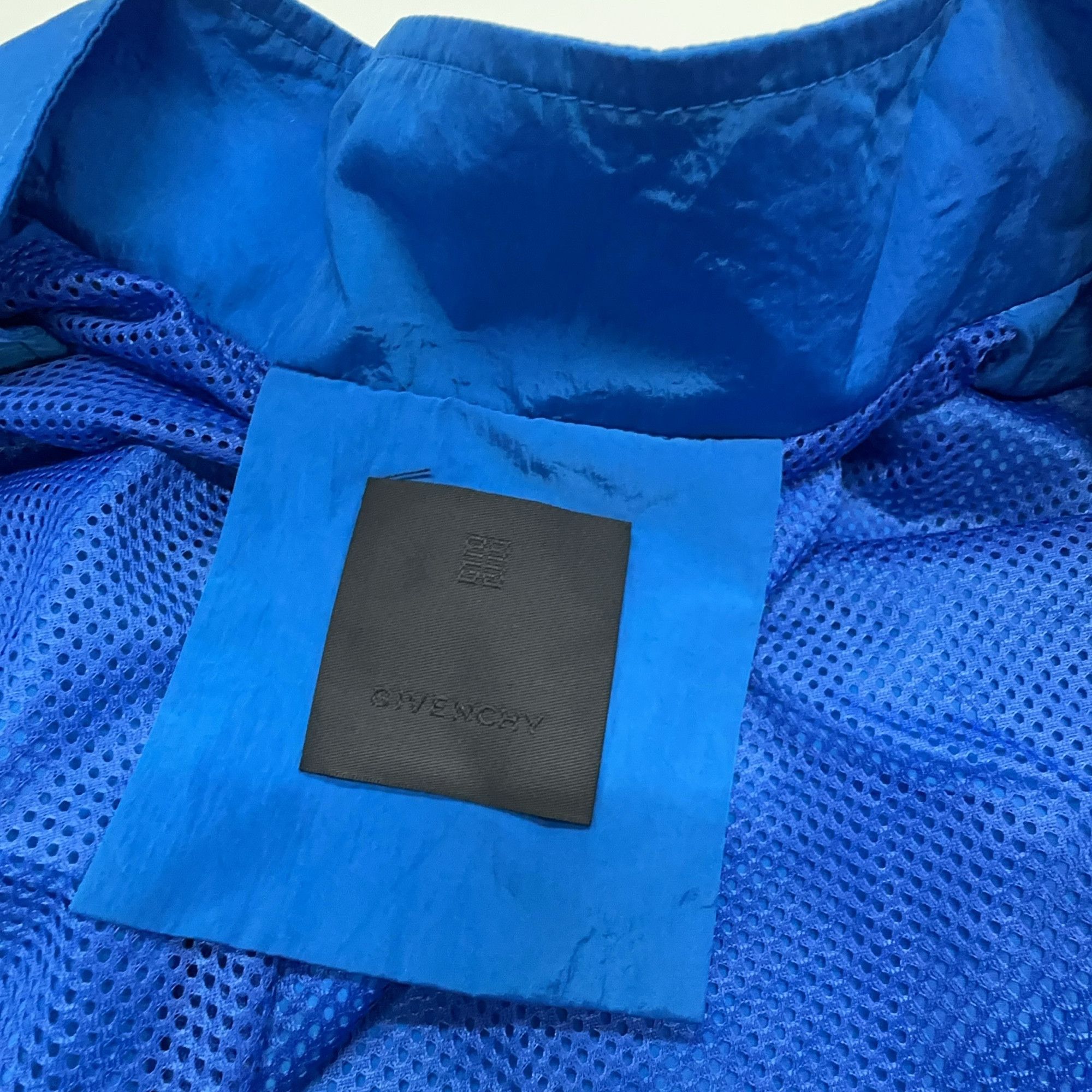 Givenchy Givenchy GOTH Logo Nylon Track Jacket 50 Size US M / EU 48-50 / 2 - 3 Thumbnail