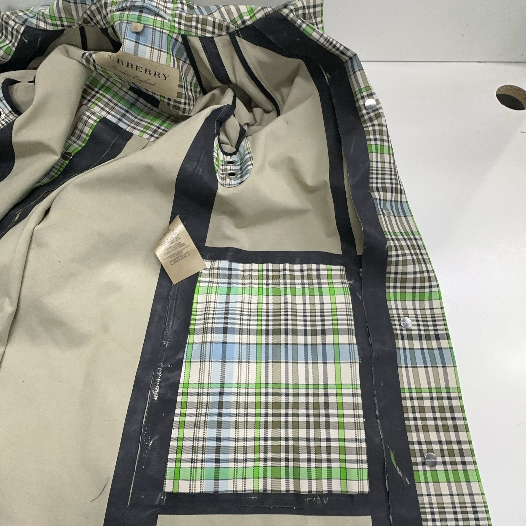 Burberry Burberry Check Hooded Long Coat US 2 Size XS / US 0-2 / IT 36-38 - 11 Thumbnail