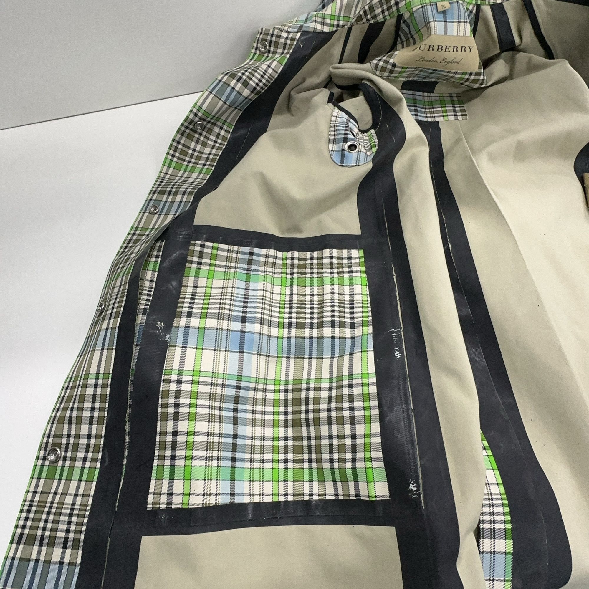 Burberry Burberry Check Hooded Long Coat US 2 Size XS / US 0-2 / IT 36-38 - 10 Thumbnail