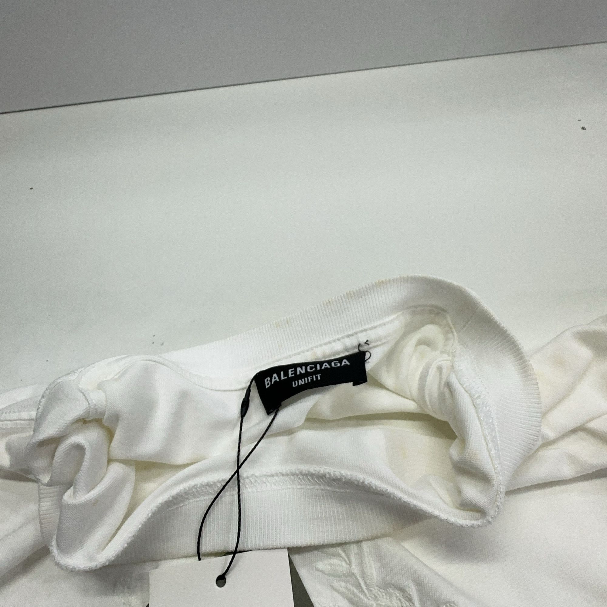 Balenciaga Balenciaga Wreath Logo Embroidered T-Shirt XS Size US XS / EU 42 / 0 - 6 Thumbnail