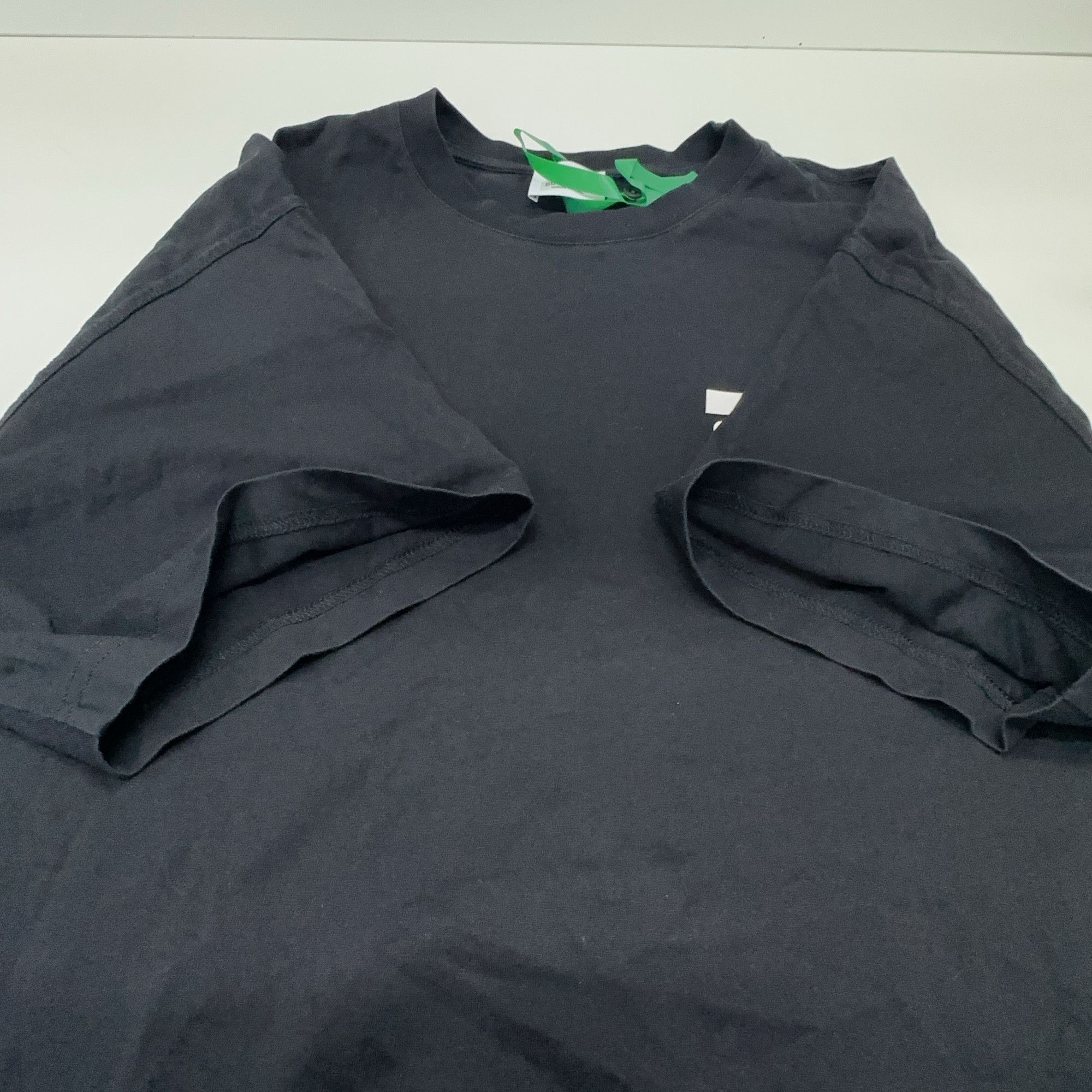 Burberry Burberry TB Monogram Logo T-Shirt Size M Size US M / EU 48-50 / 2 - 7 Thumbnail