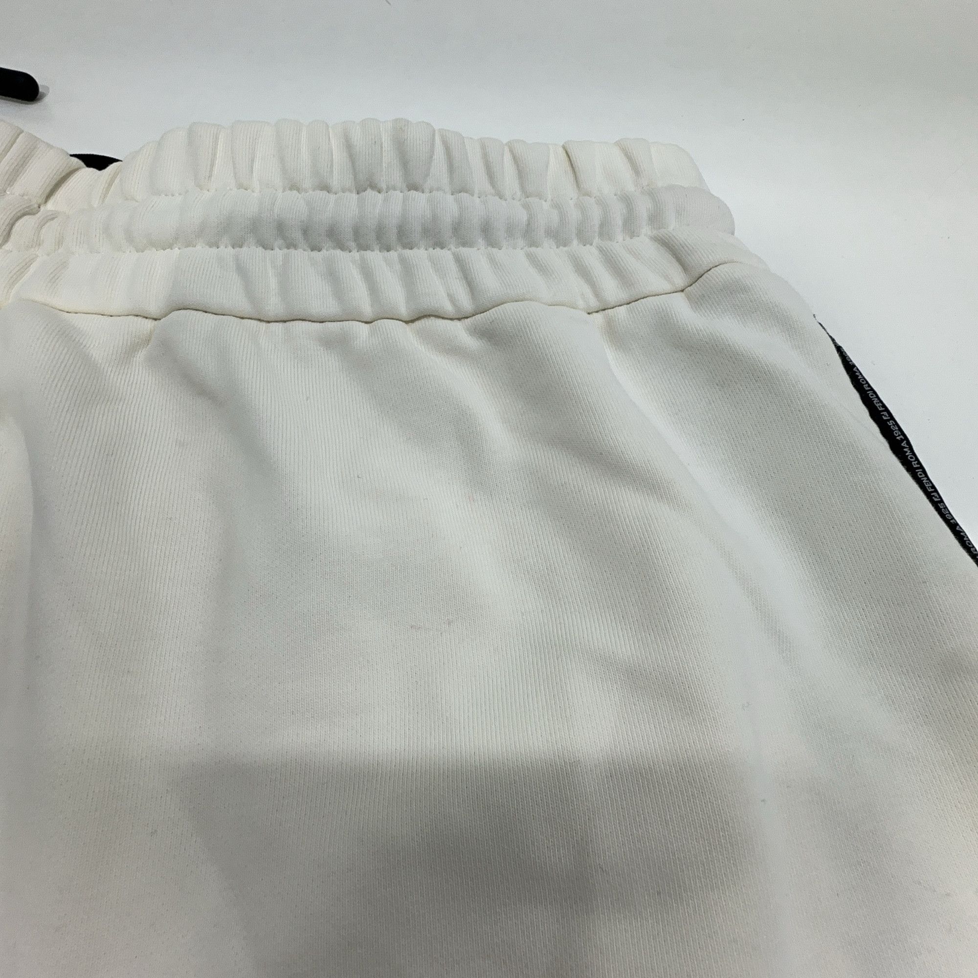 Fendi Fendi FF Logo Print Sweat Shorts XL Size US 36 / EU 52 - 7 Thumbnail