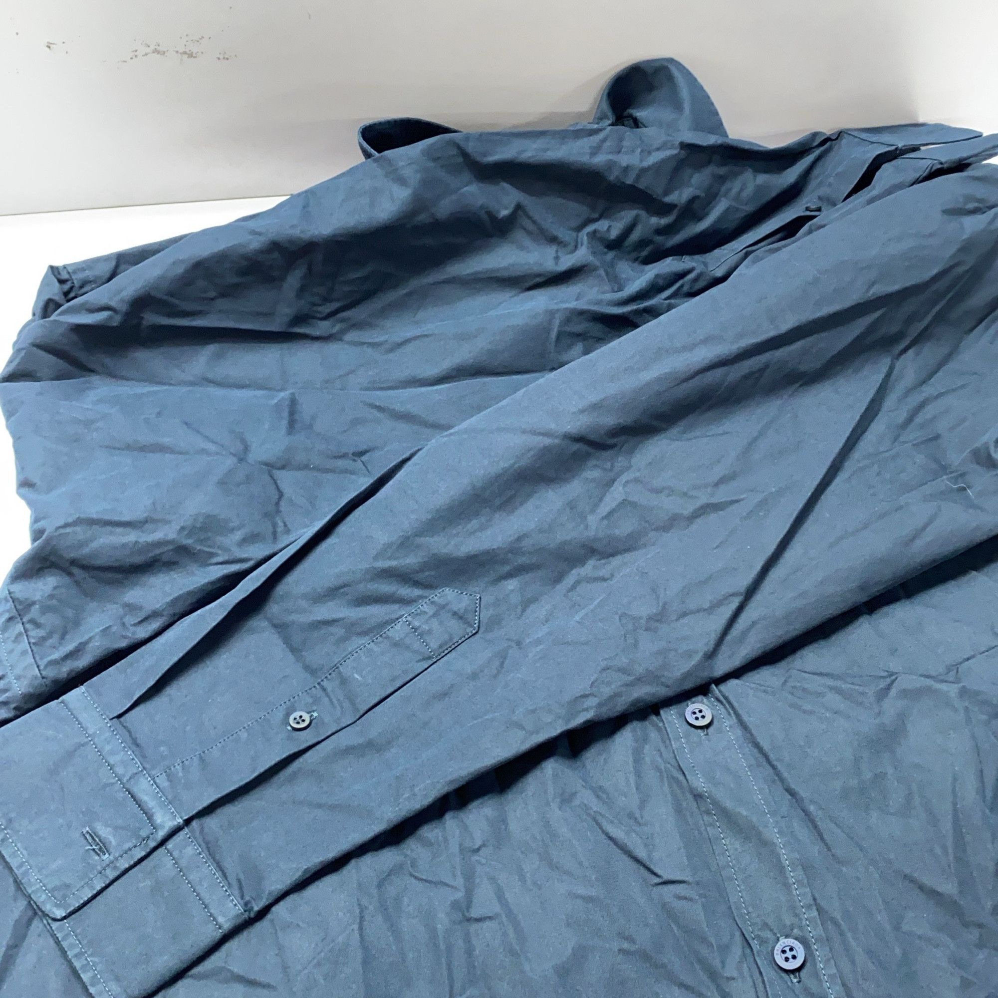 Balenciaga Balenciaga Unity Logo Blue Long Sleeve Shirt 38 Size US S / EU 44-46 / 1 - 8 Thumbnail