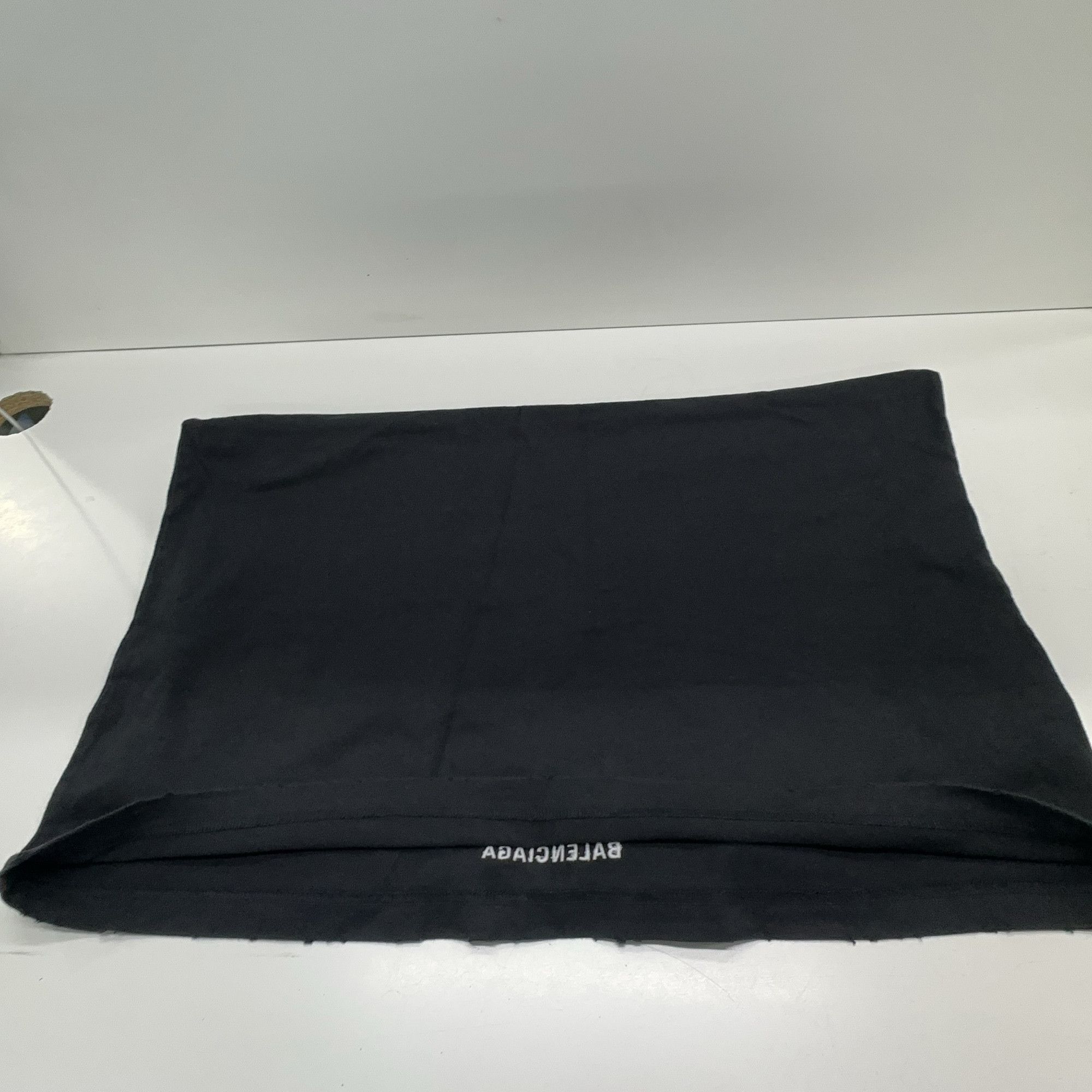 Balenciaga Balenciaga Je t'aime Heart Embroidered T-Shirt XS Size US XS / EU 42 / 0 - 10 Thumbnail