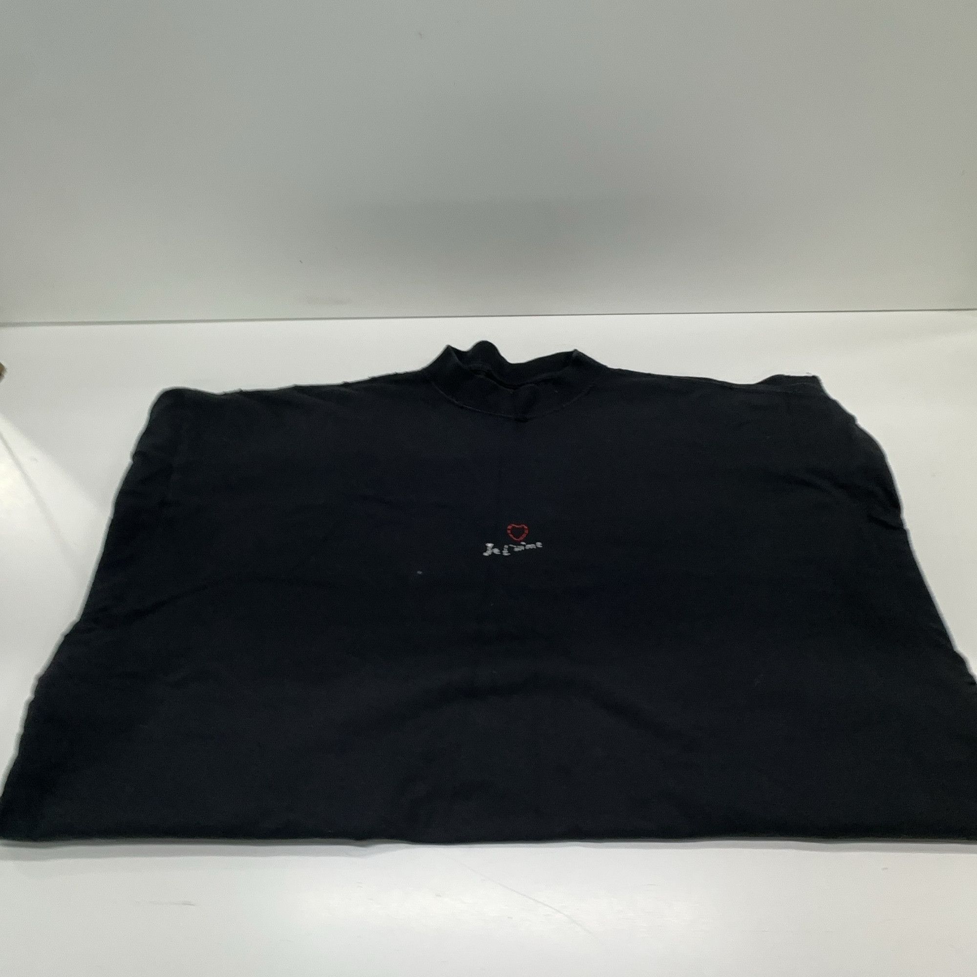 Balenciaga Balenciaga Je t'aime Heart Embroidered T-Shirt XS Size US XS / EU 42 / 0 - 5 Thumbnail