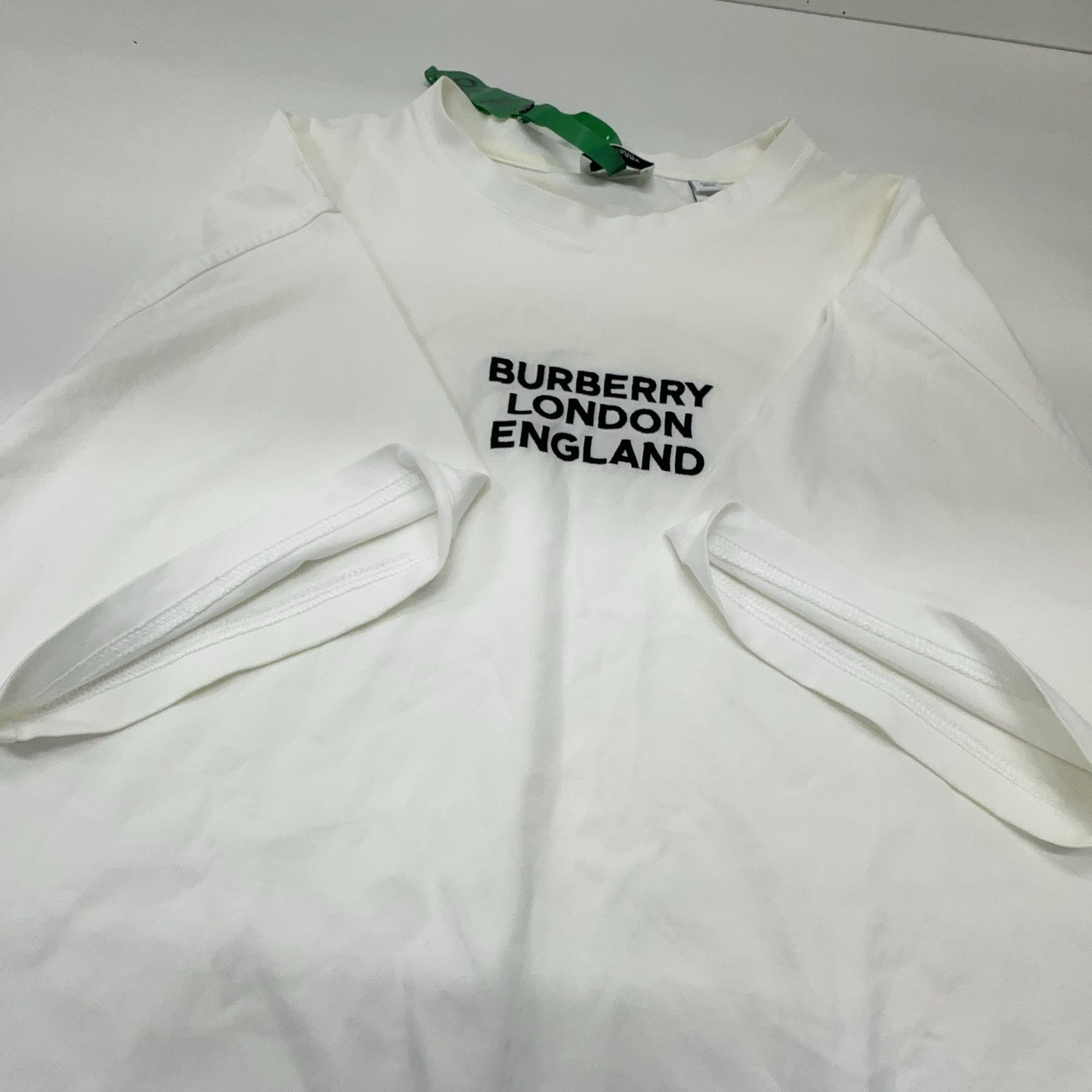 Burberry Burberry London England Logo T-Shirt M Size M / US 6-8 / IT 42-44 - 9 Thumbnail