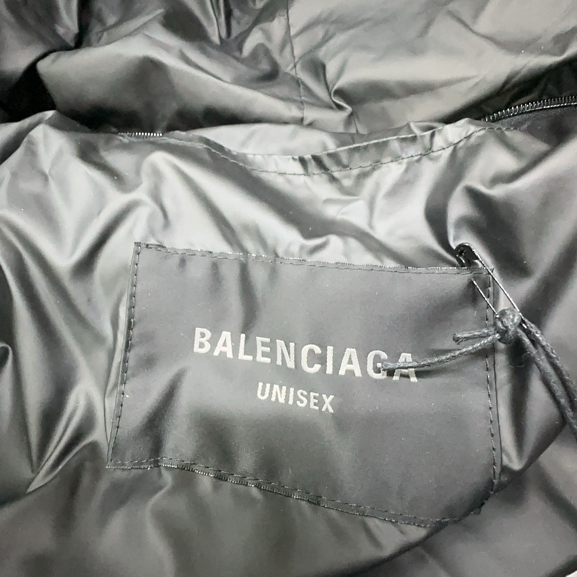 Balenciaga Balenciaga Logo Print Puffer Jacket Size 3 Size US L / EU 52-54 / 3 - 3 Thumbnail