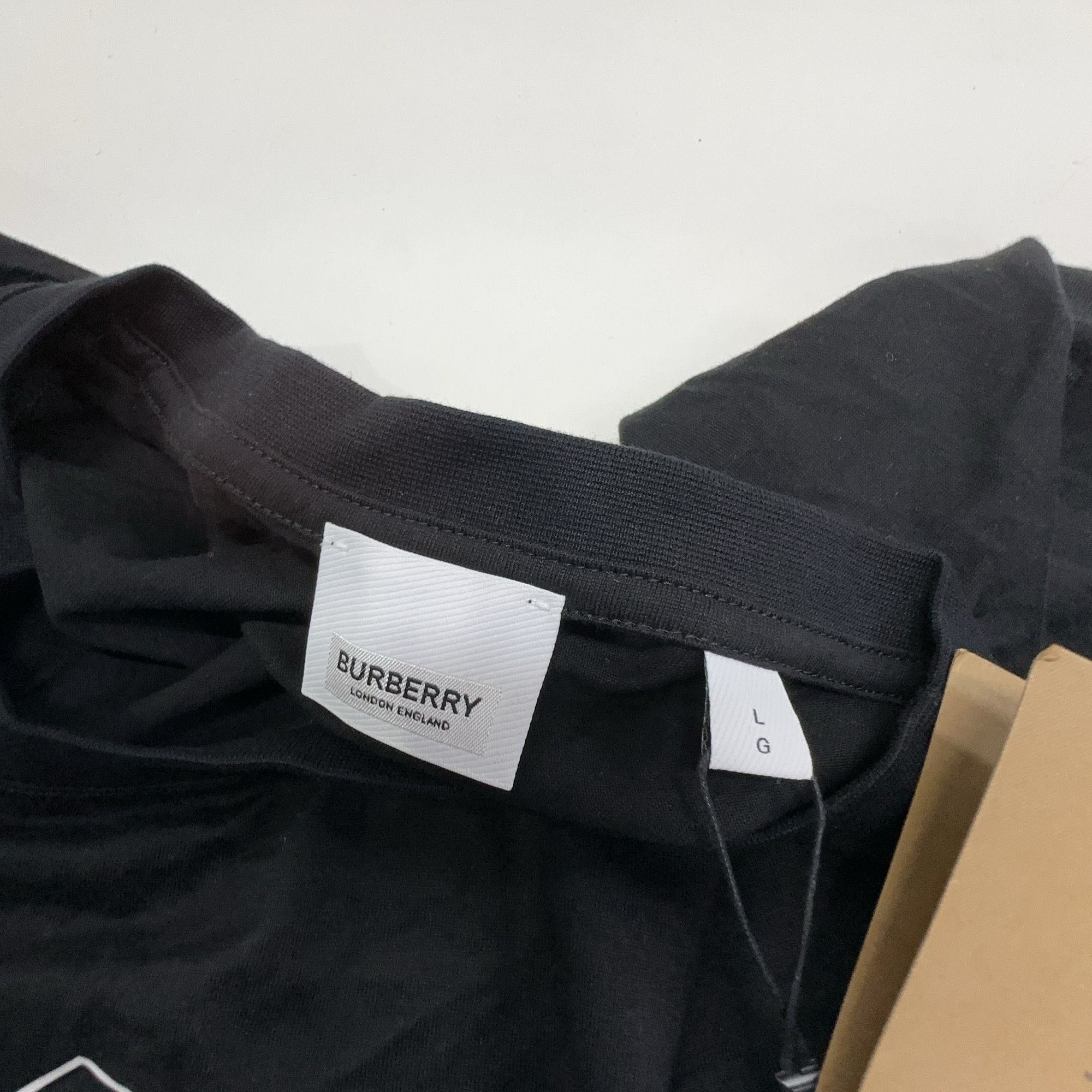 Burberry Burberry Monogram Logo T-Shirt Size L Size US L / EU 52-54 / 3 - 11 Thumbnail