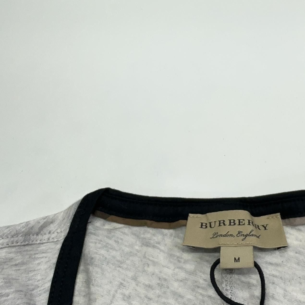 Burberry Burberry Equestrian Knight Embroidered T-Shirt M Size M / US 6-8 / IT 42-44 - 7 Thumbnail