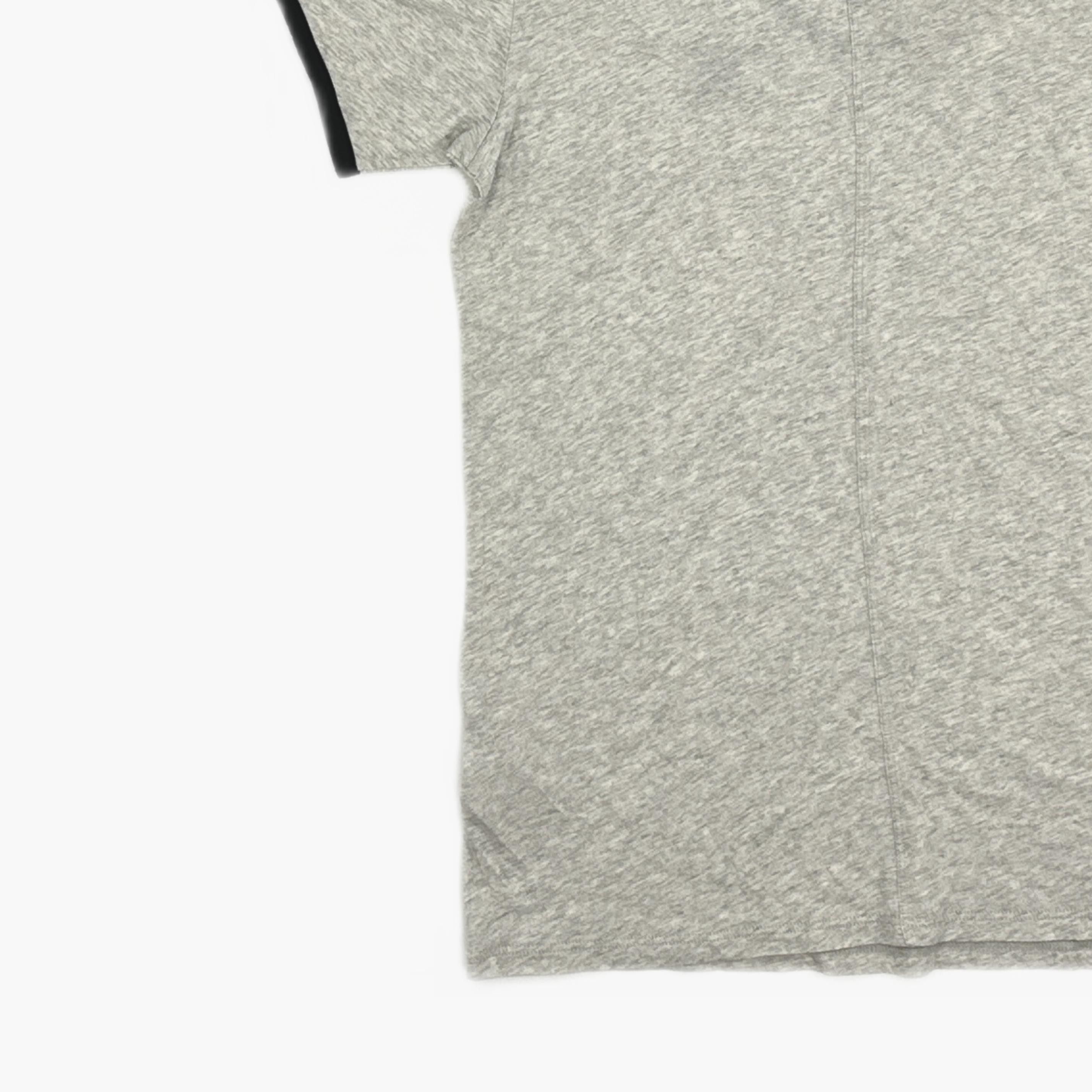 Burberry Burberry Equestrian Knight Embroidered T-Shirt M Size M / US 6-8 / IT 42-44 - 4 Thumbnail