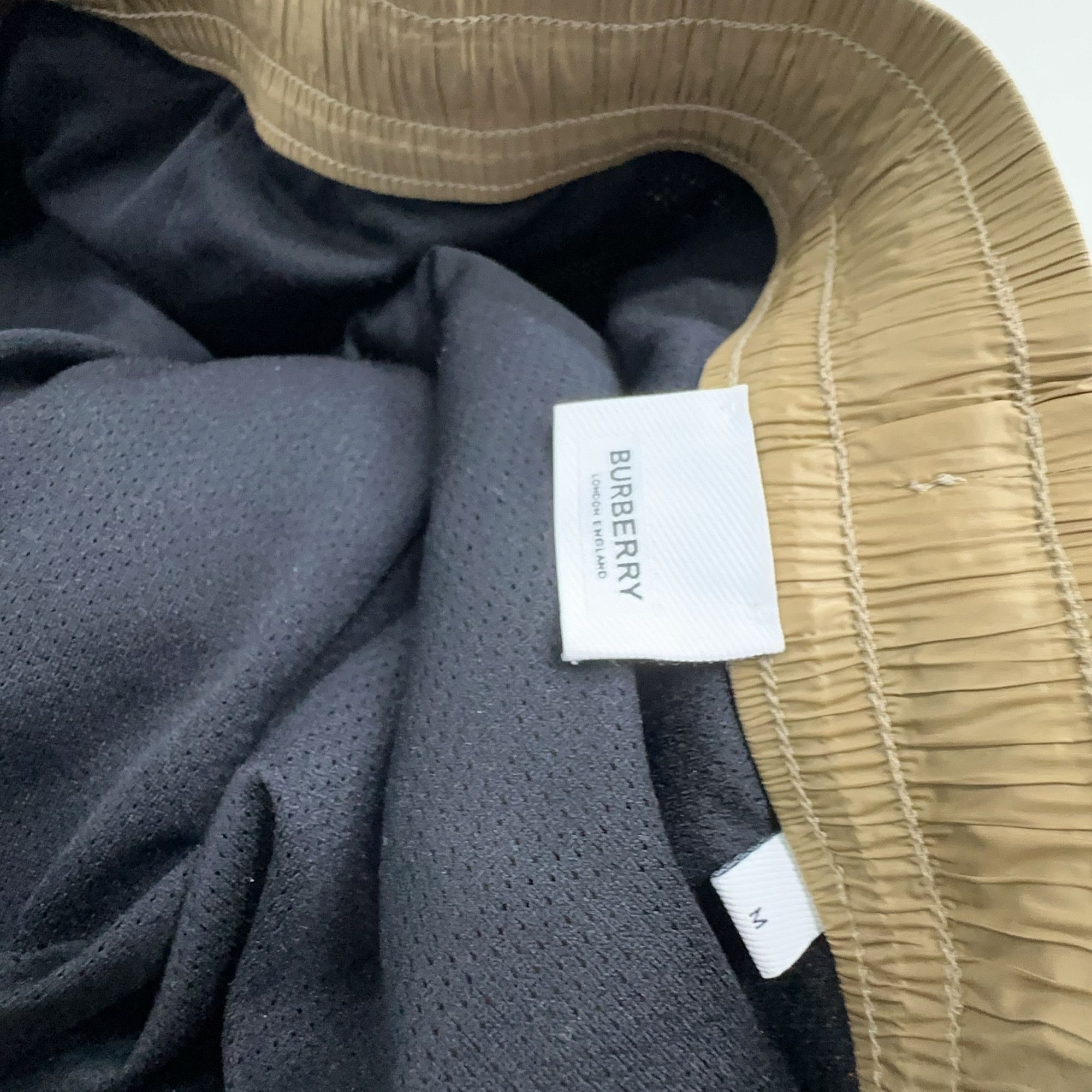 Burberry Burberry Striped Fleece Shorts Size M Size US 32 / EU 48 - 4 Thumbnail