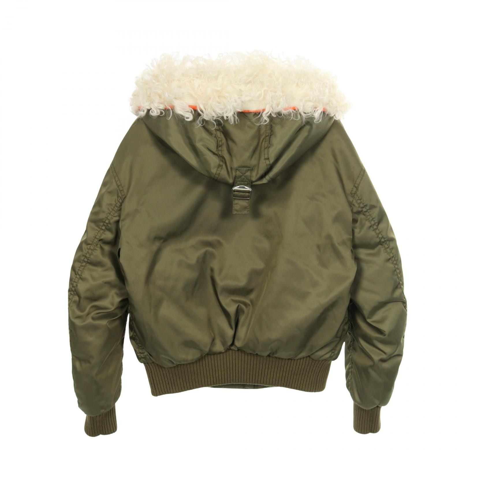 Miu Miu Miu Miu Miu Miu Nylon Down Jacket Textile Outerwear DUTY FREE for USA Size ONE SIZE - 2 Thumbnail