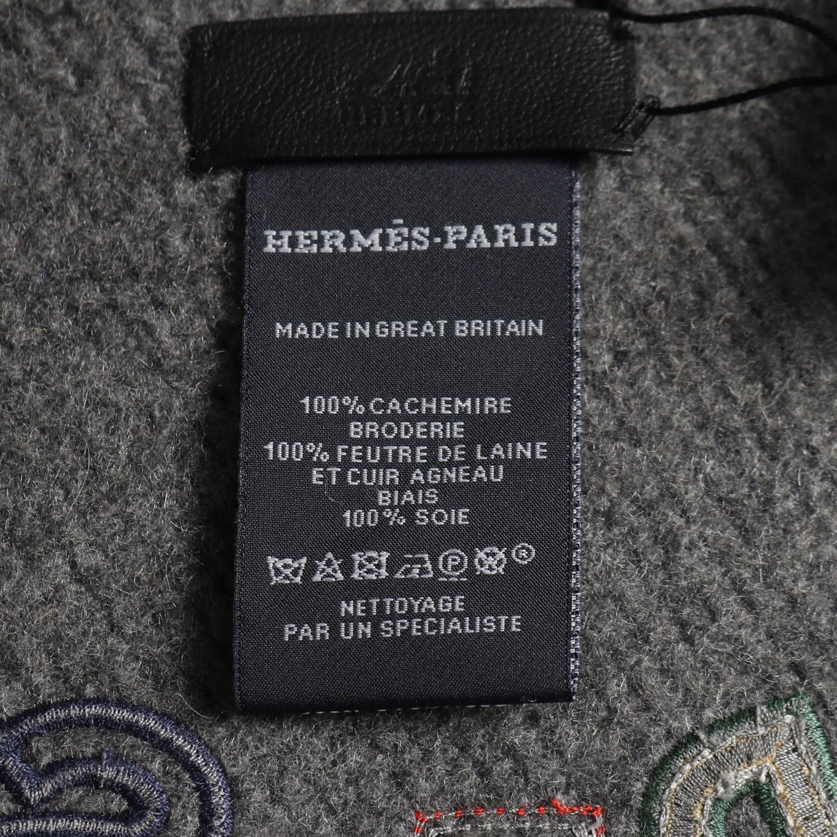 Hermes Hermes Hermes TAPIS DE SELLE Cashmere Poncho Textile Outerwear DUTY FREE for USA Size ONE SIZE - 4 Thumbnail