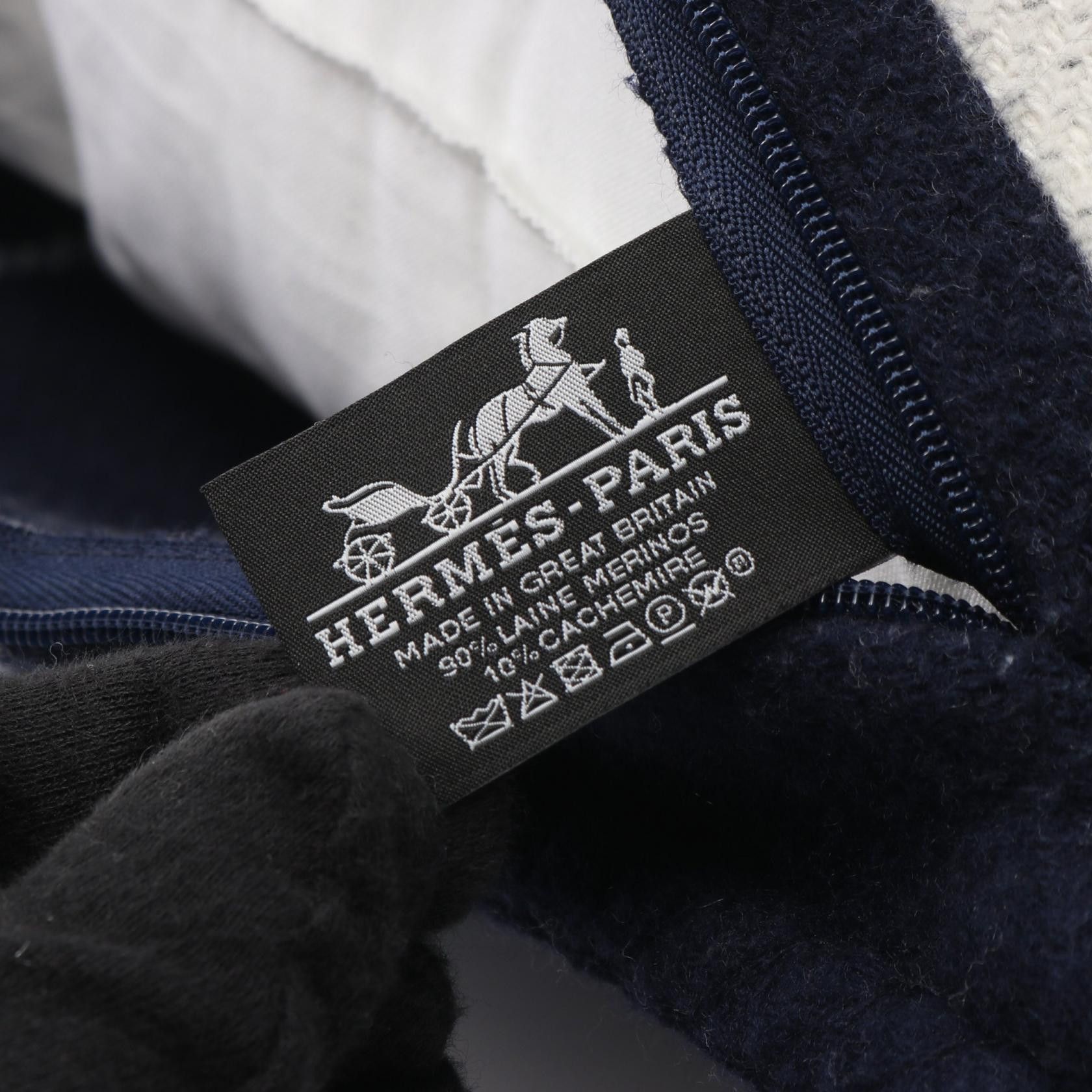 Hermes Hermes Hermes Avalon3 PM Wool Cashmere Cushion Textile Other DUTY FREE for USA Size ONE SIZE - 3 Thumbnail