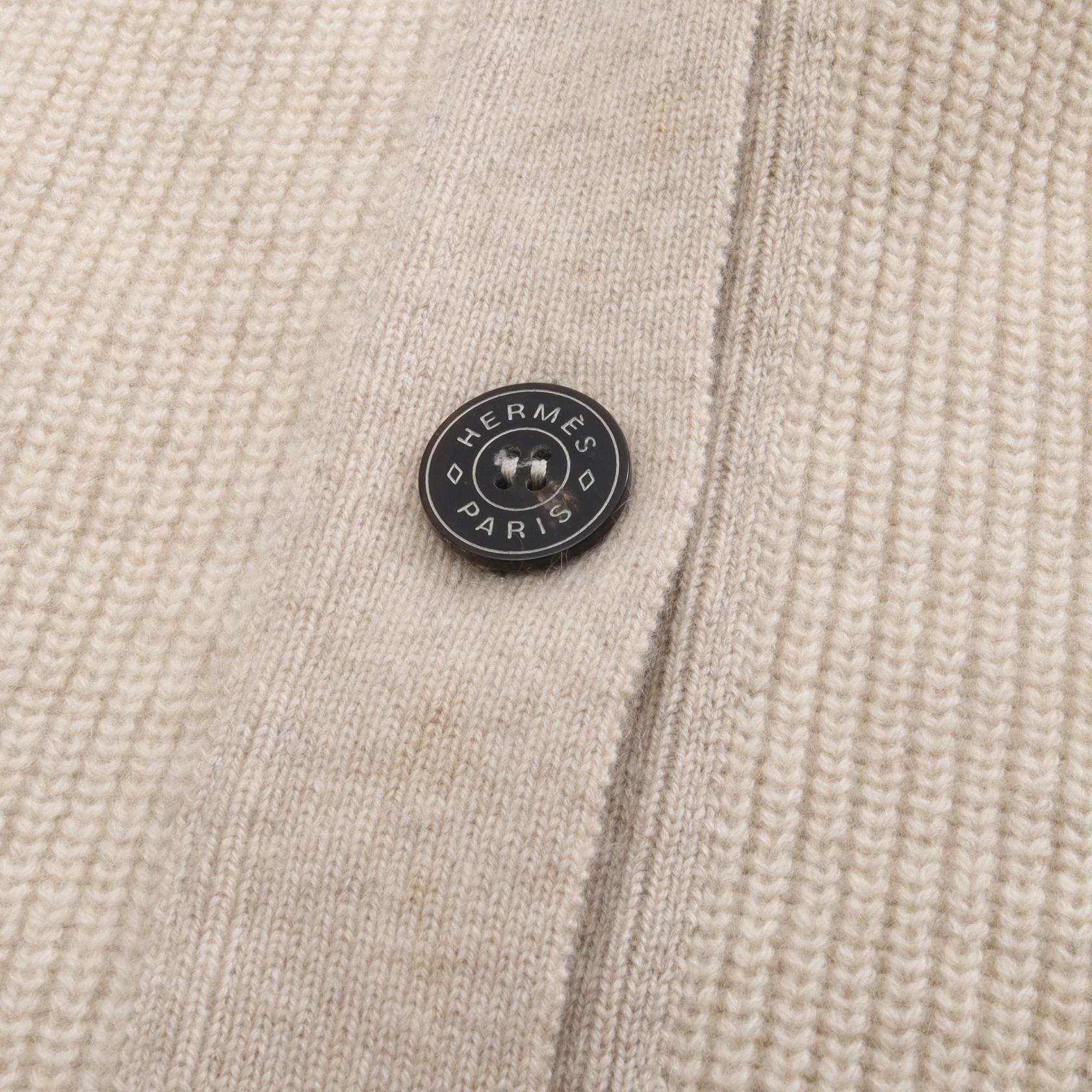 Hermes Hermes Hermes Serie Bouton Cashmere Vest Textile Tops DUTY FREE for USA Size ONE SIZE - 5 Thumbnail